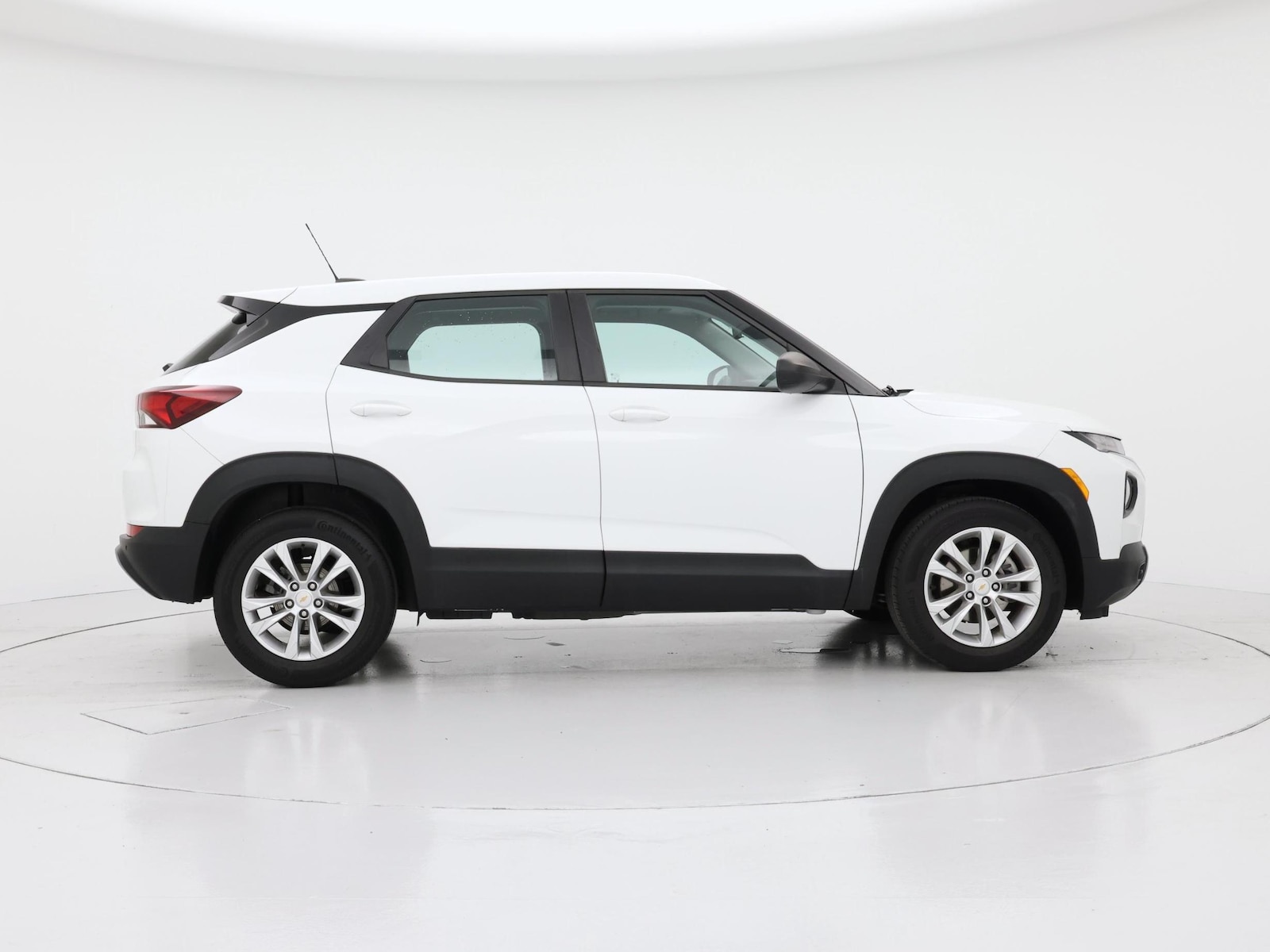 2021 Chevrolet Trailblazer LS - Photo 8