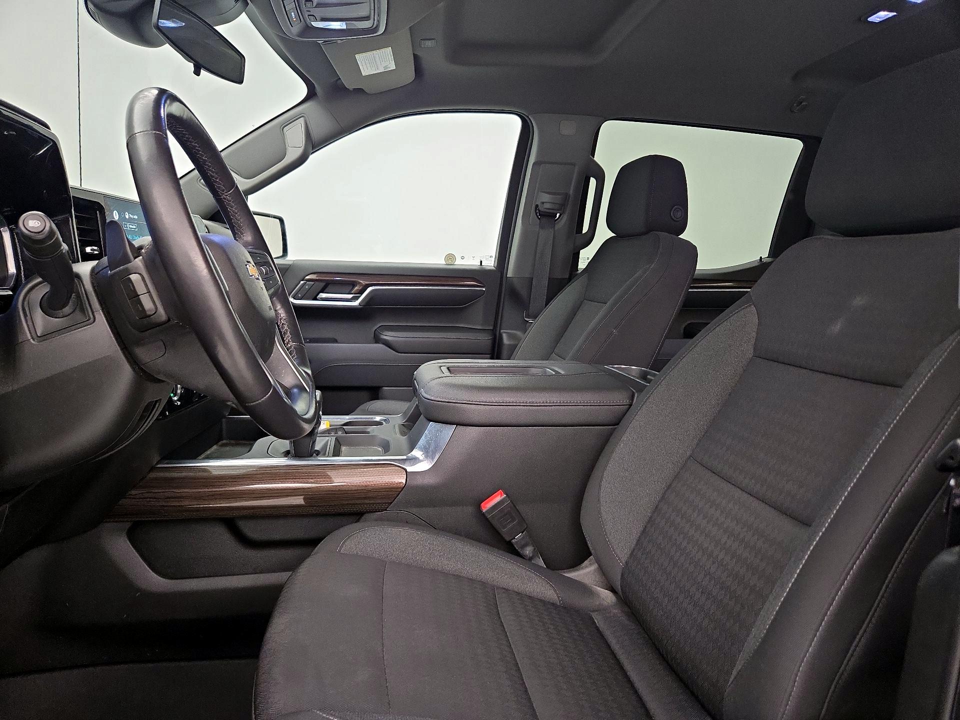 Thumbnail: 2022 Chevrolet Silverado 1500 - 11