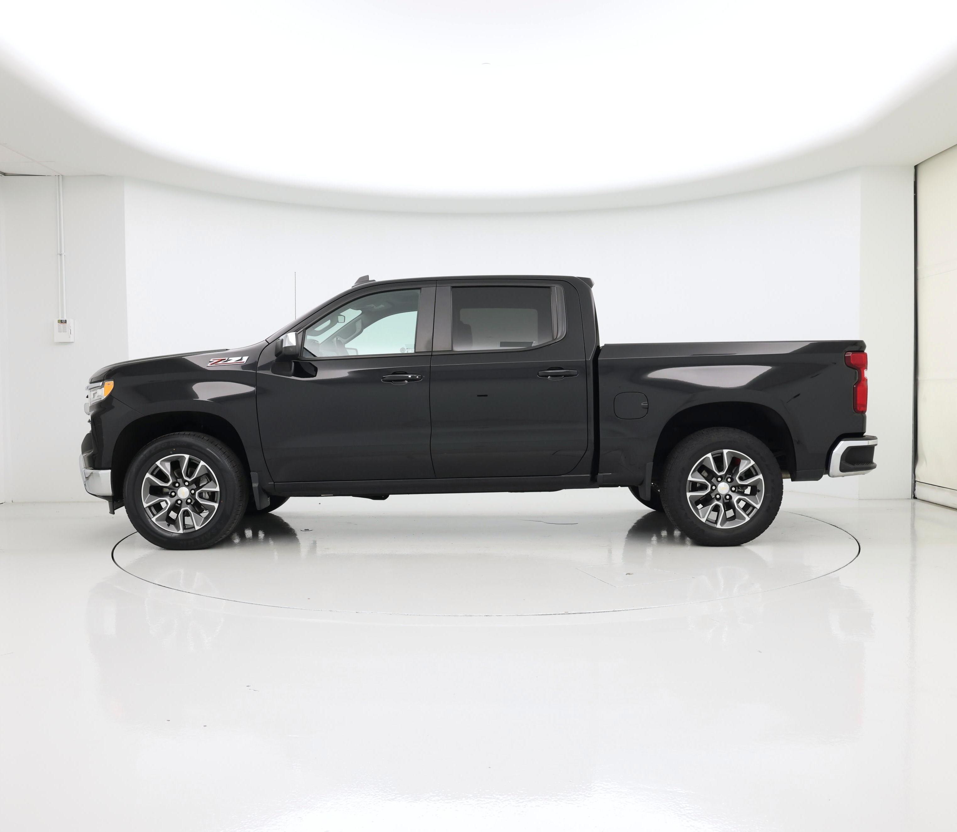 Thumbnail: 2022 Chevrolet Silverado 1500 - 3