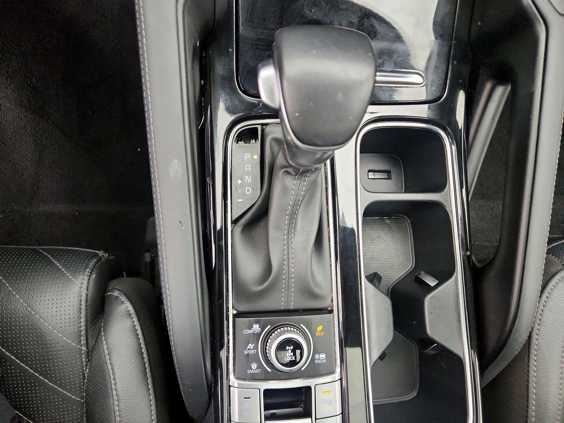 Thumbnail: 2023 Kia Telluride - 18