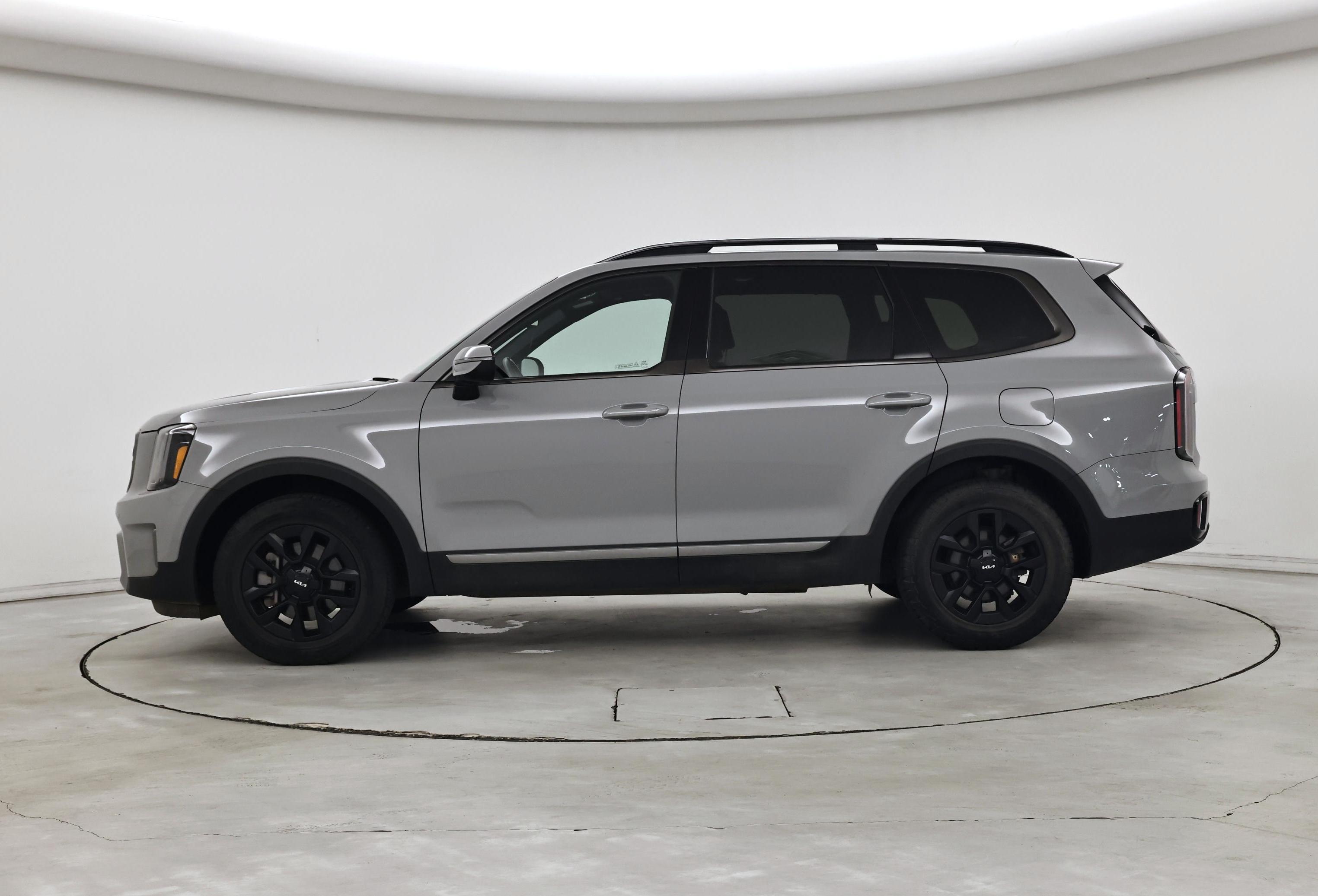 Thumbnail: 2023 Kia Telluride - 3
