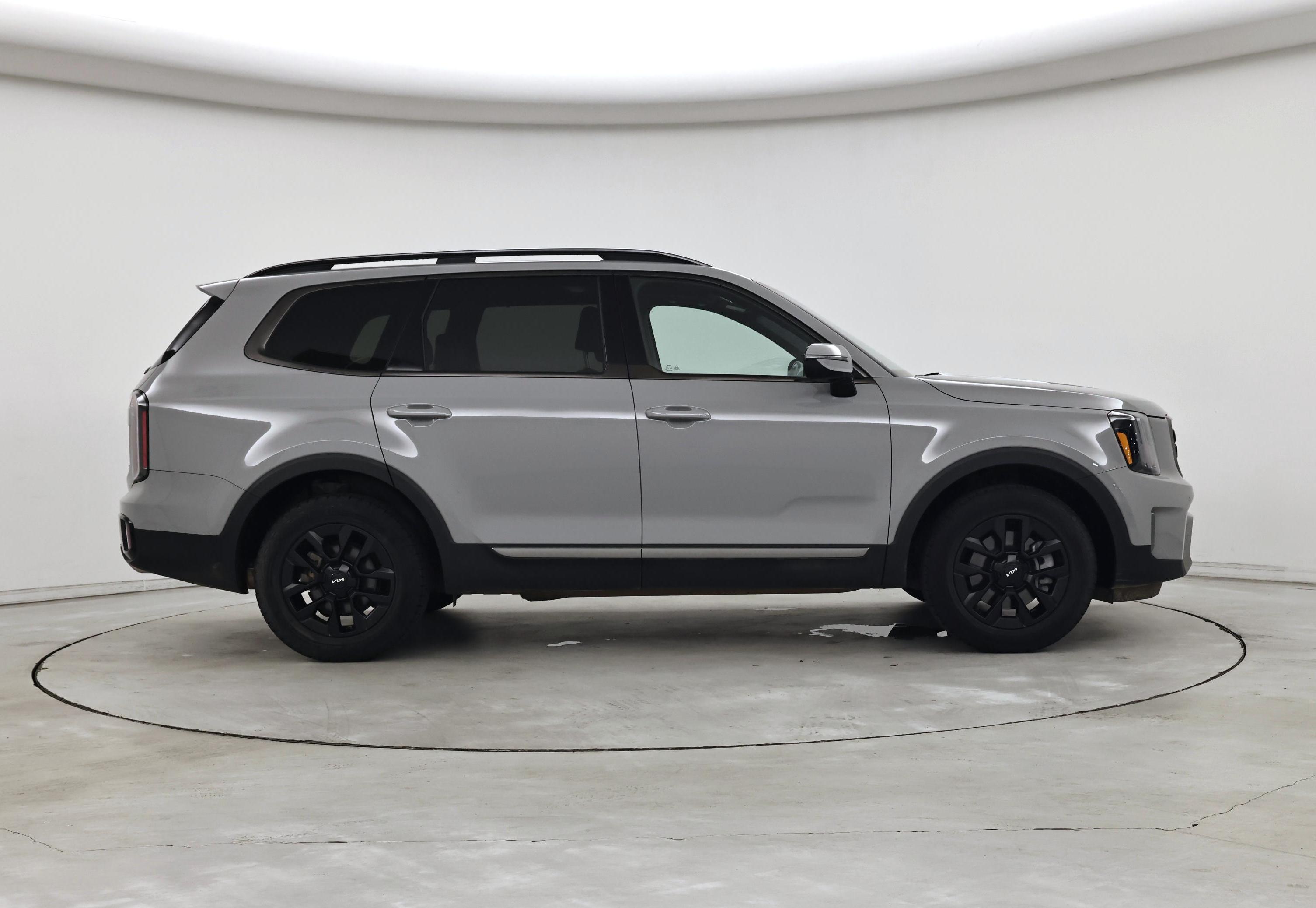 Thumbnail: 2023 Kia Telluride - 7