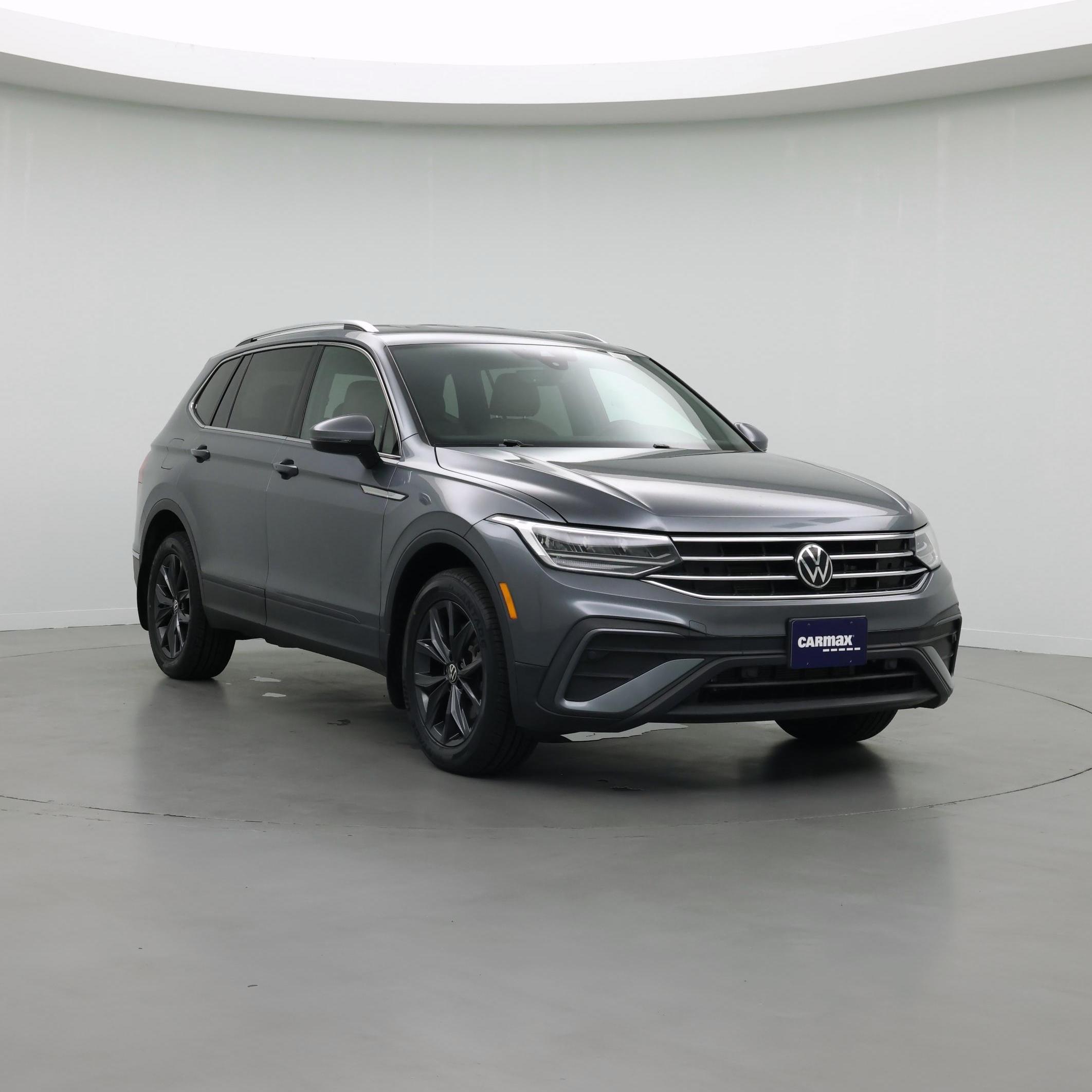 Gray 2022 Volkswagen Tiguan SUV / Crossover All-Wheel Drive Automatic