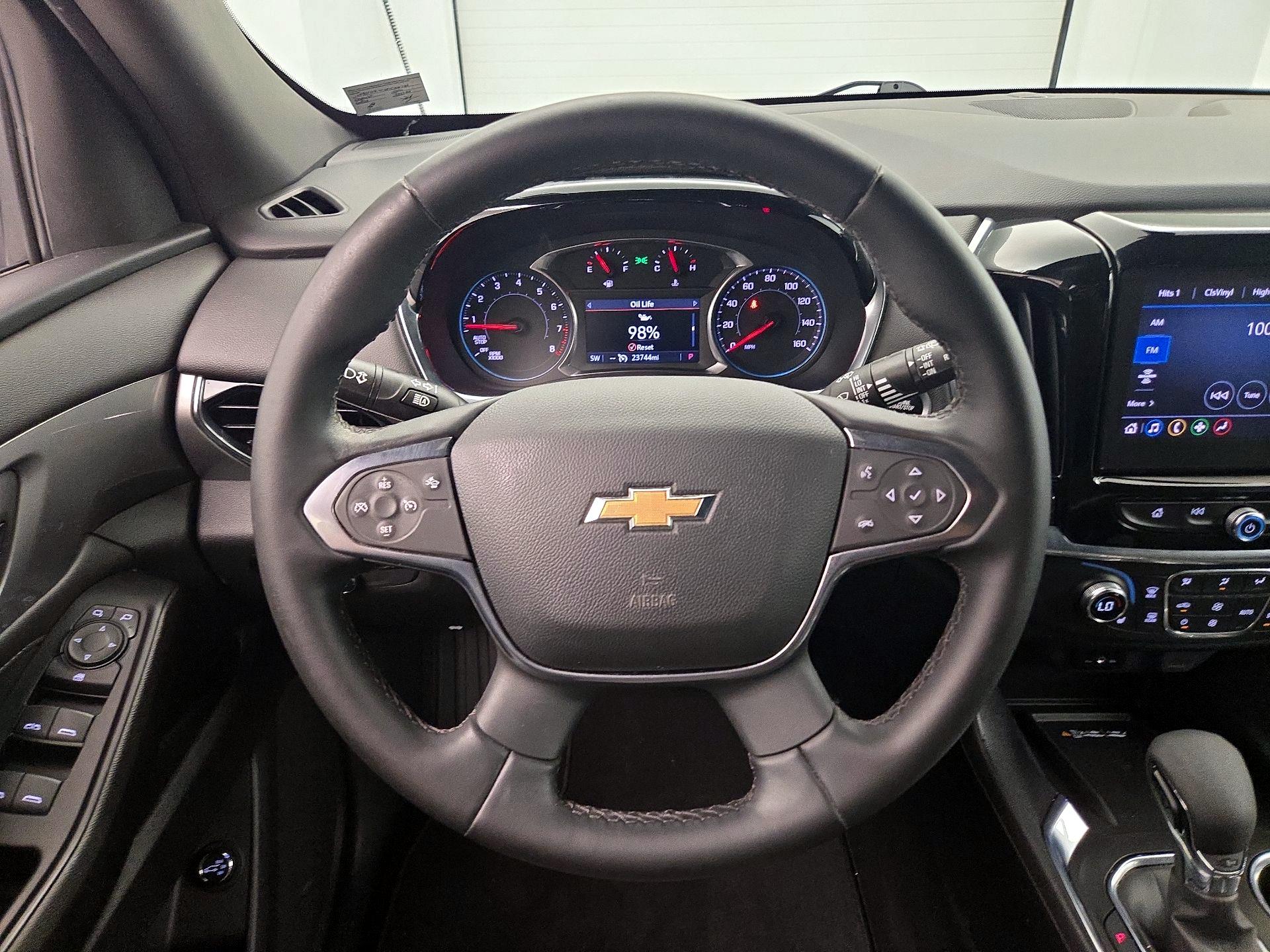 Thumbnail: 2023 Chevrolet Traverse - 10