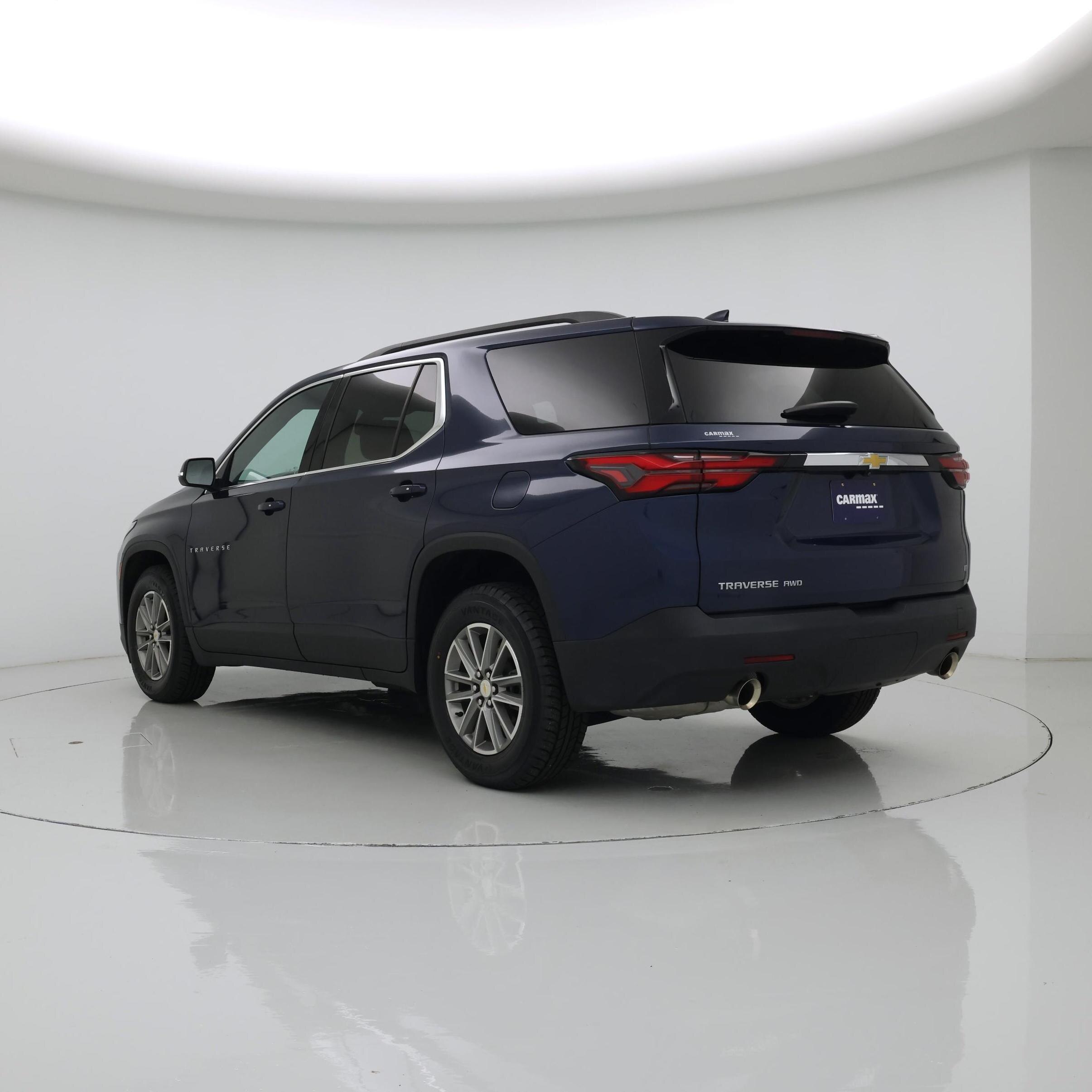 Thumbnail: 2023 Chevrolet Traverse - 2