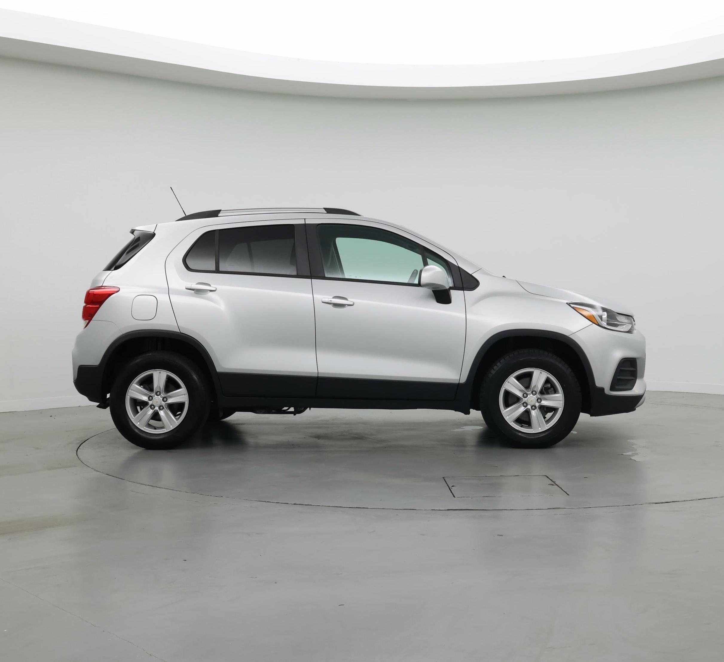 Thumbnail: 2022 Chevrolet Trax - 7
