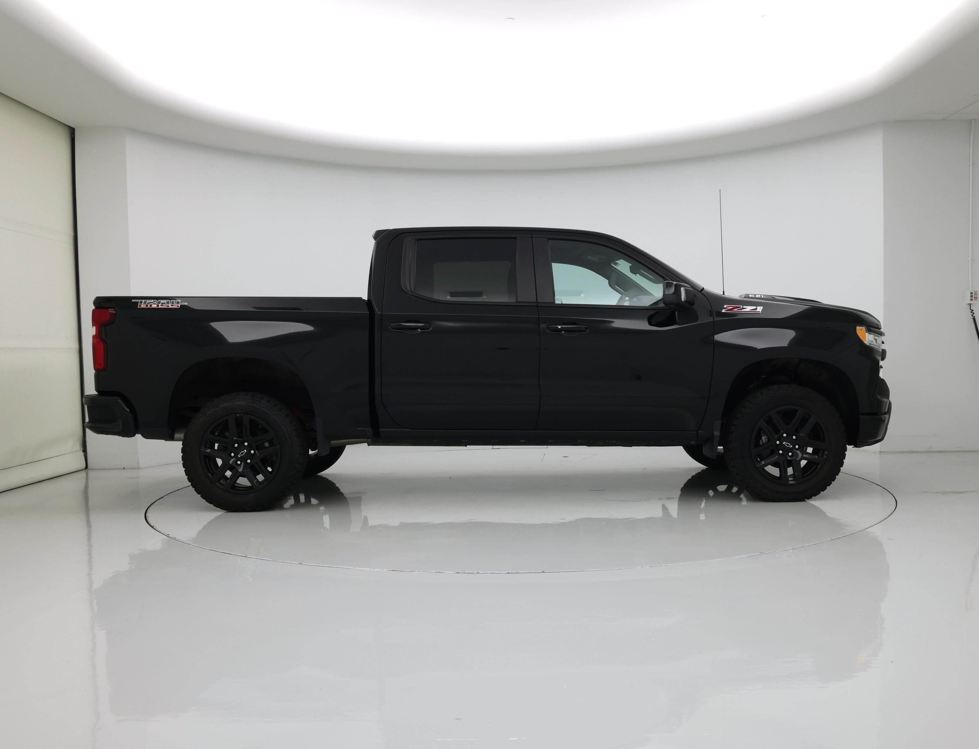 Thumbnail: 2023 Chevrolet Silverado 1500 - 7