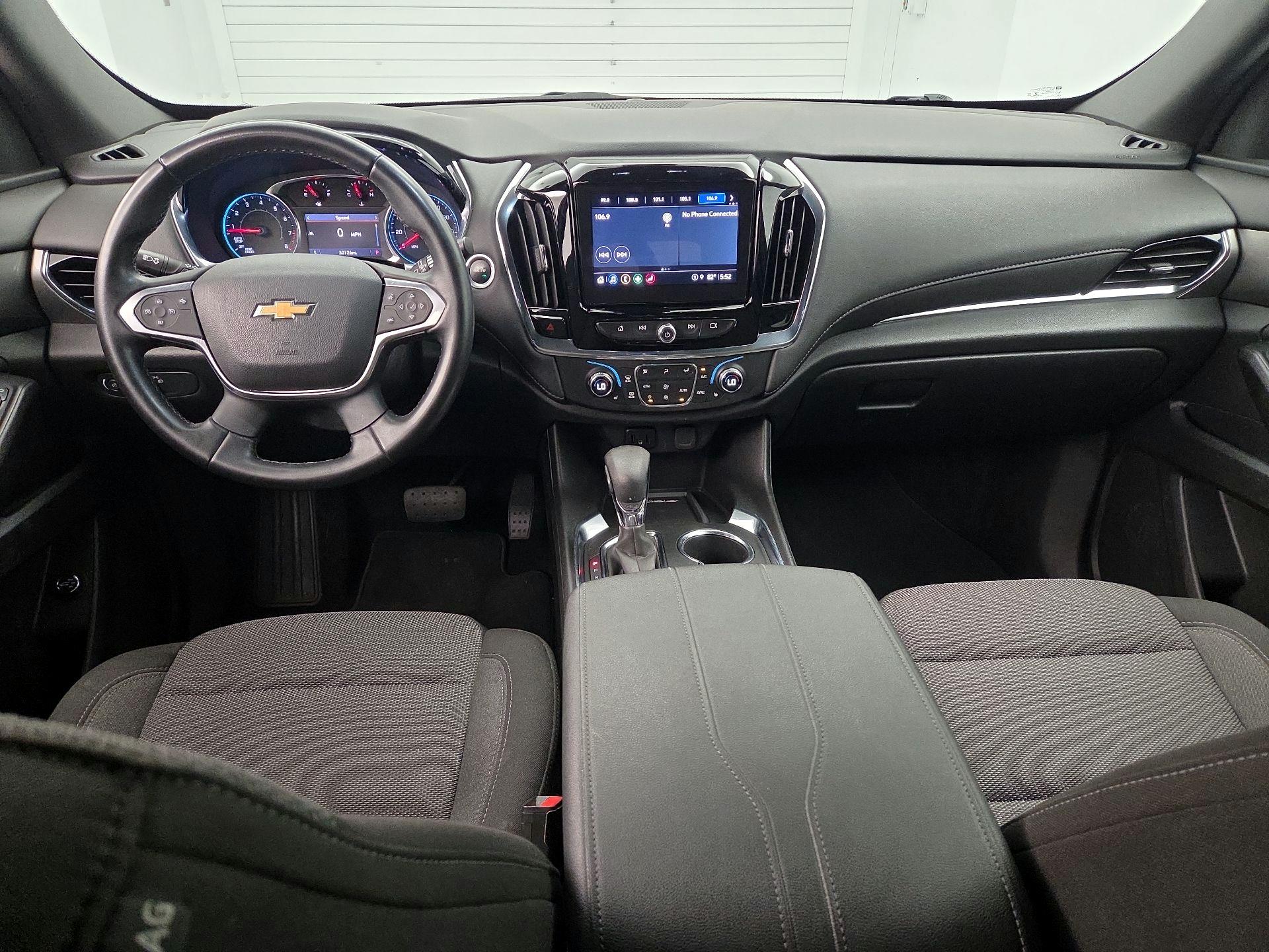 Thumbnail: 2023 Chevrolet Traverse - 9