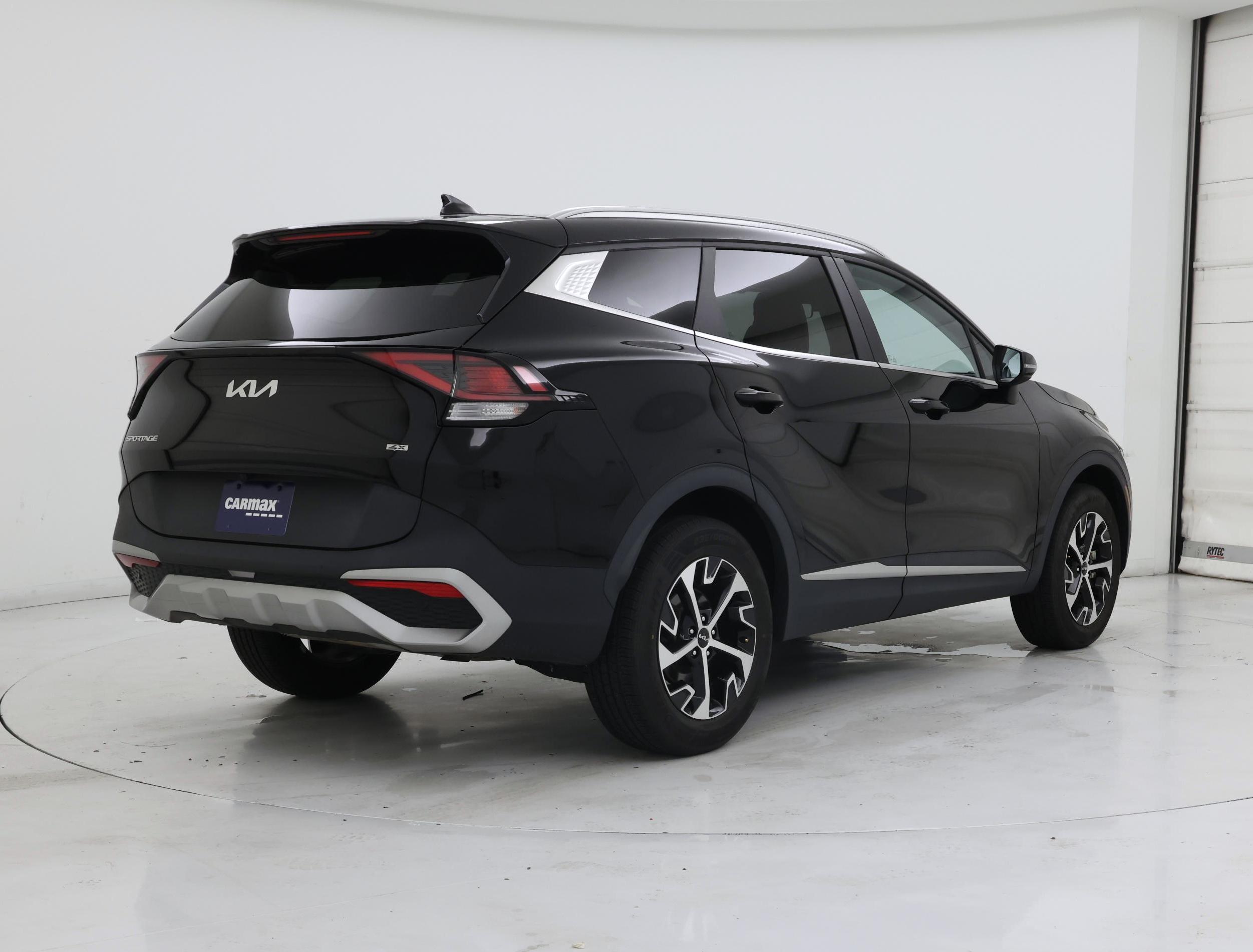Thumbnail: 2023 Kia Sportage - 8
