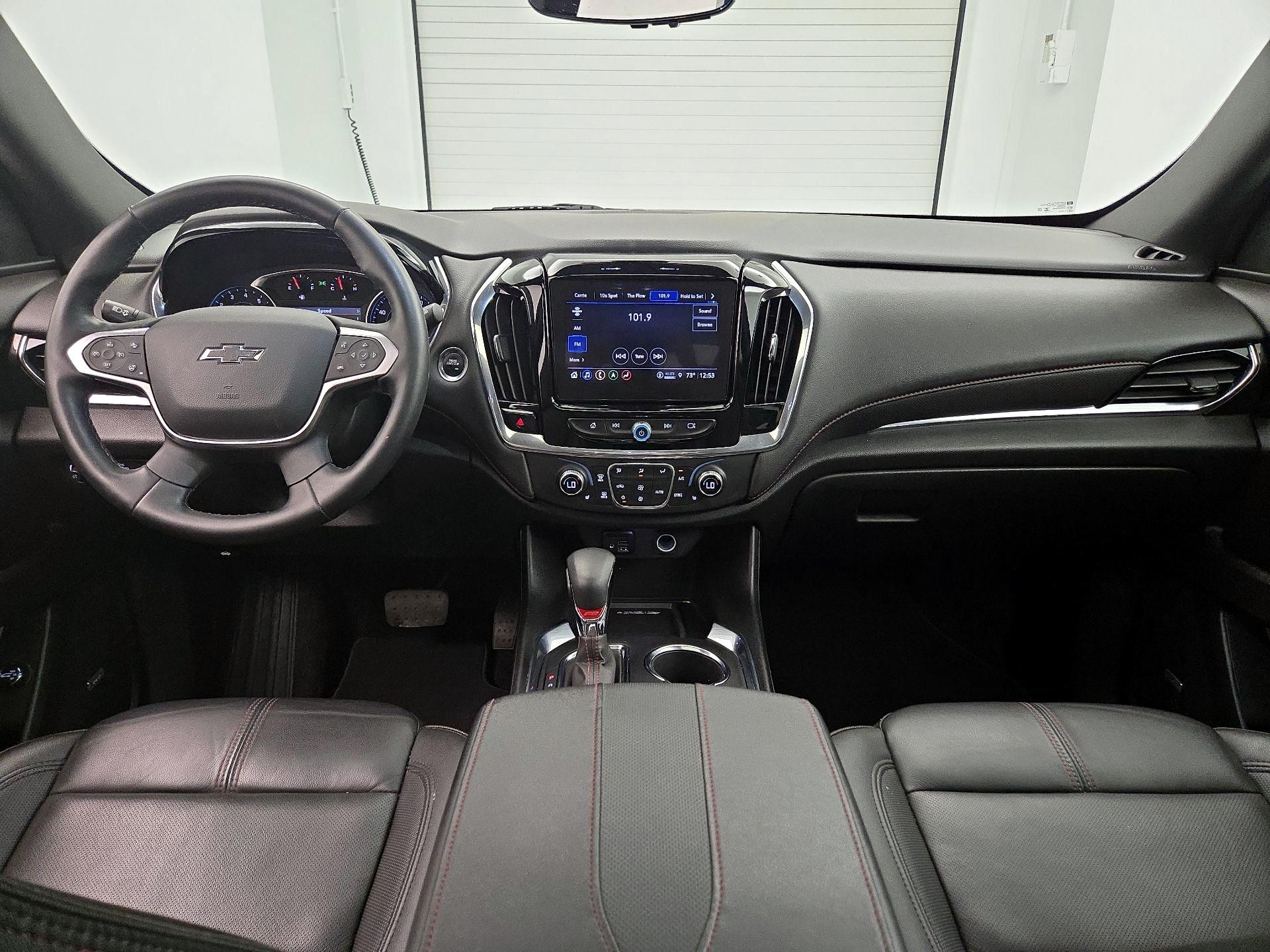 Thumbnail: 2023 Chevrolet Traverse - 9