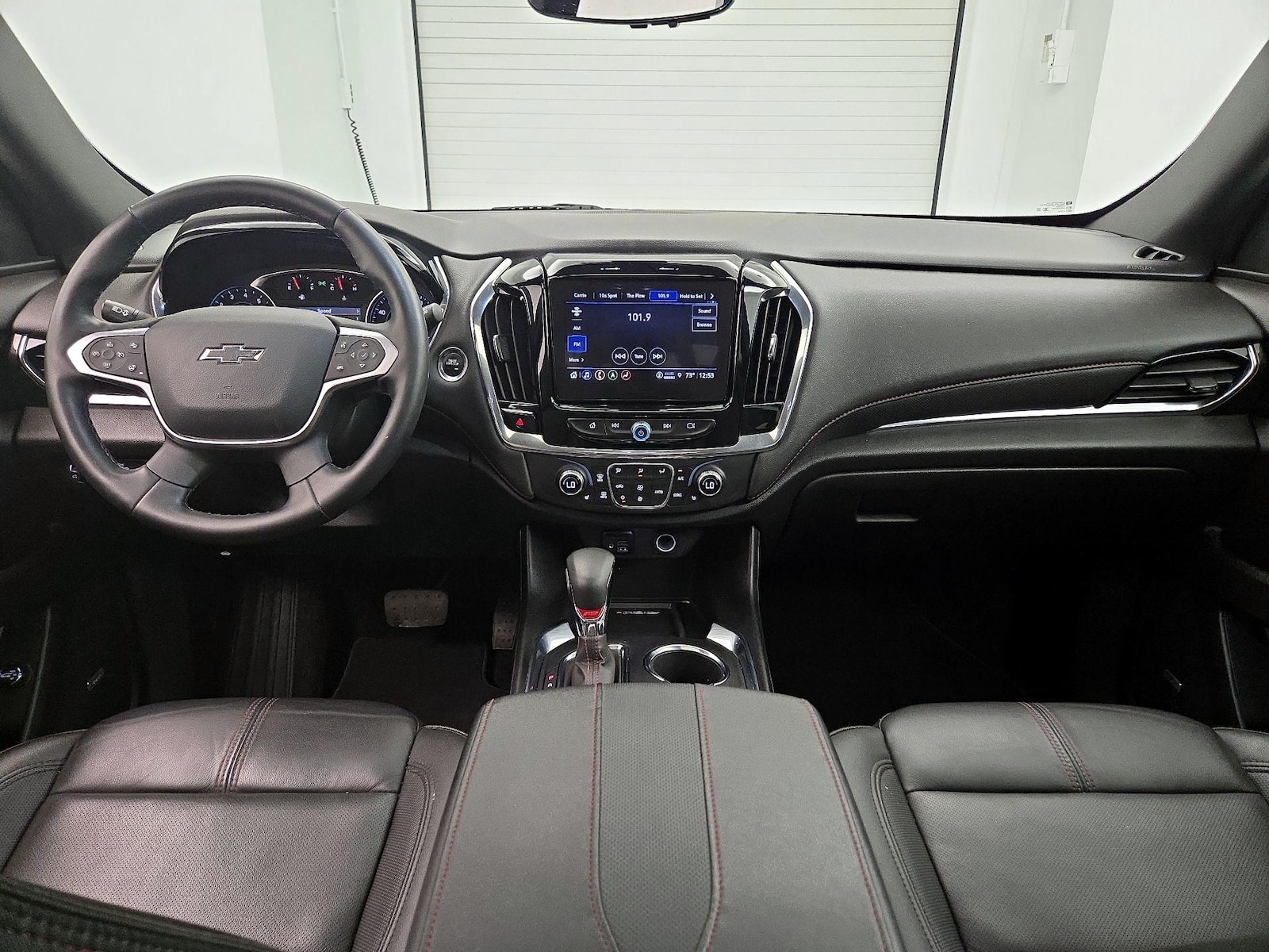 2023 Chevrolet Traverse RS - Photo 10