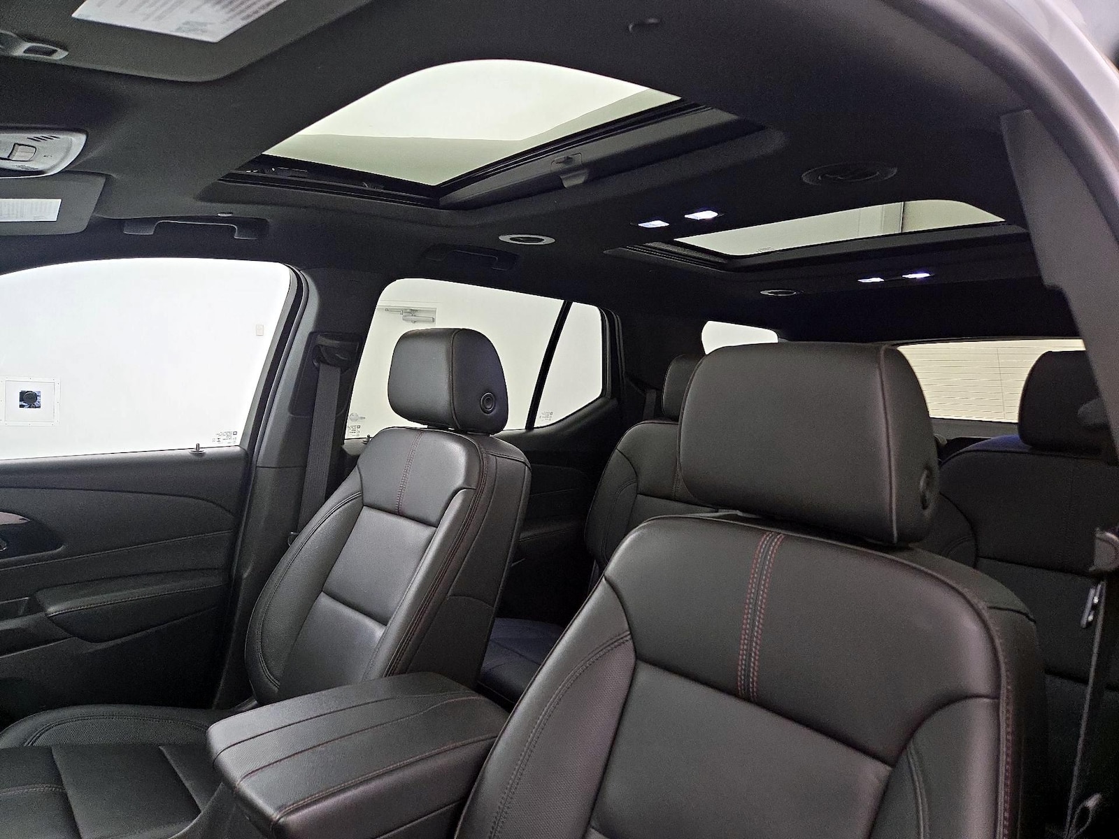 2023 Chevrolet Traverse RS - Photo 20