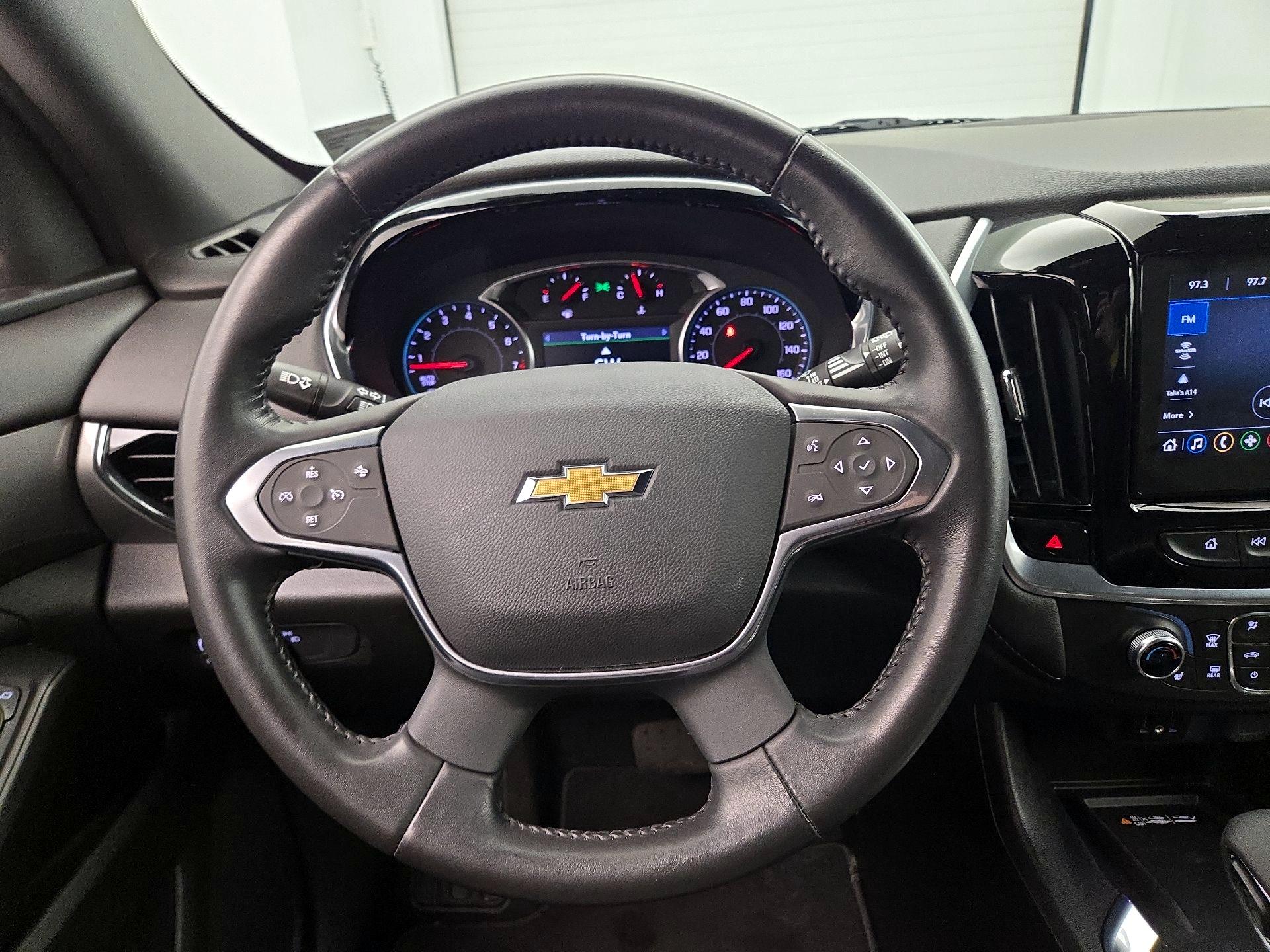 Thumbnail: 2022 Chevrolet Traverse - 10