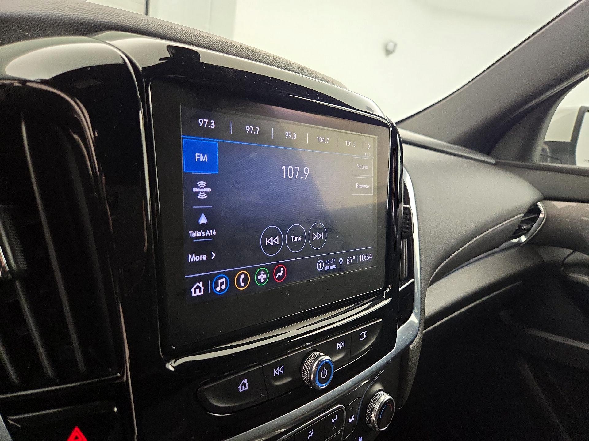 Thumbnail: 2022 Chevrolet Traverse - 15