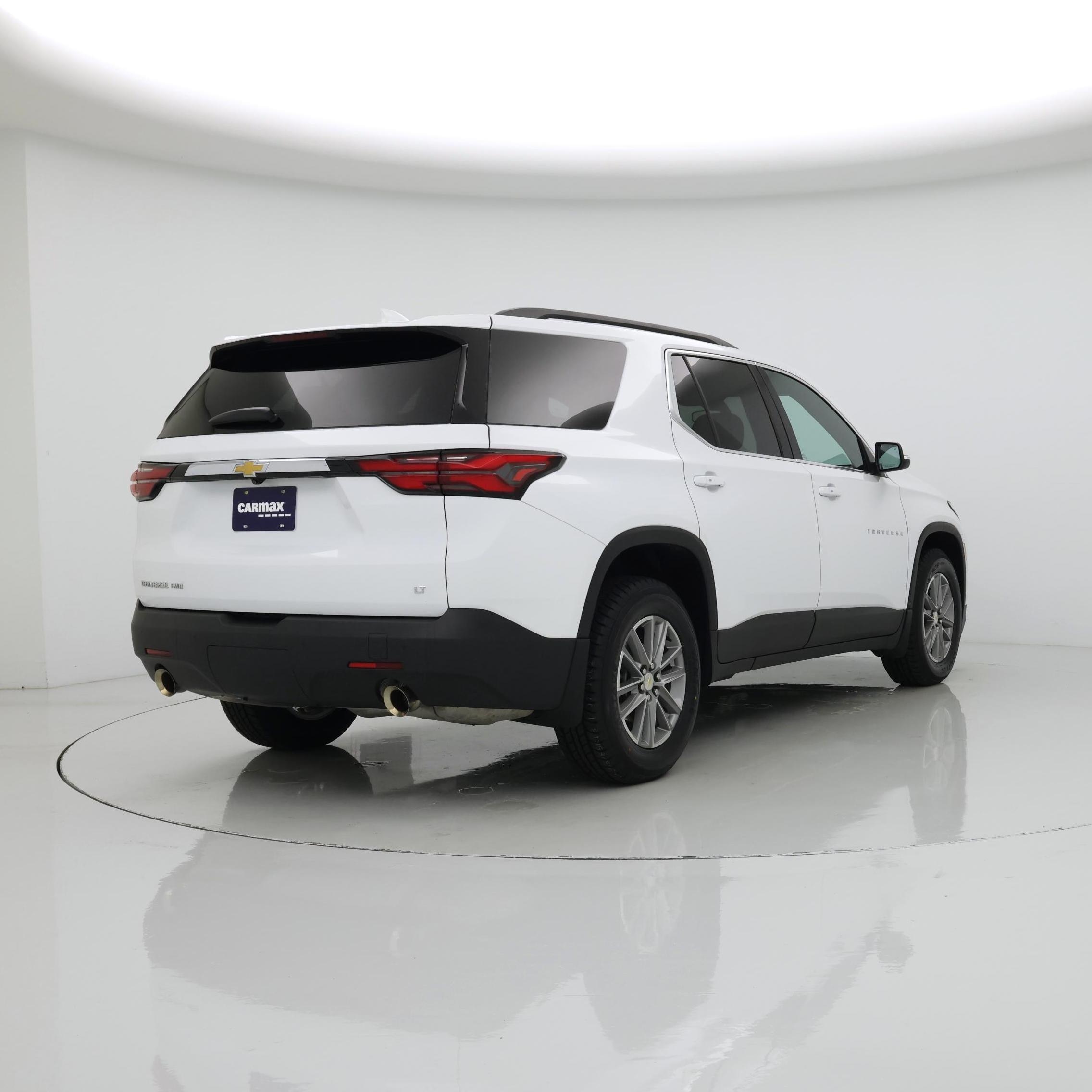 Thumbnail: 2022 Chevrolet Traverse - 8