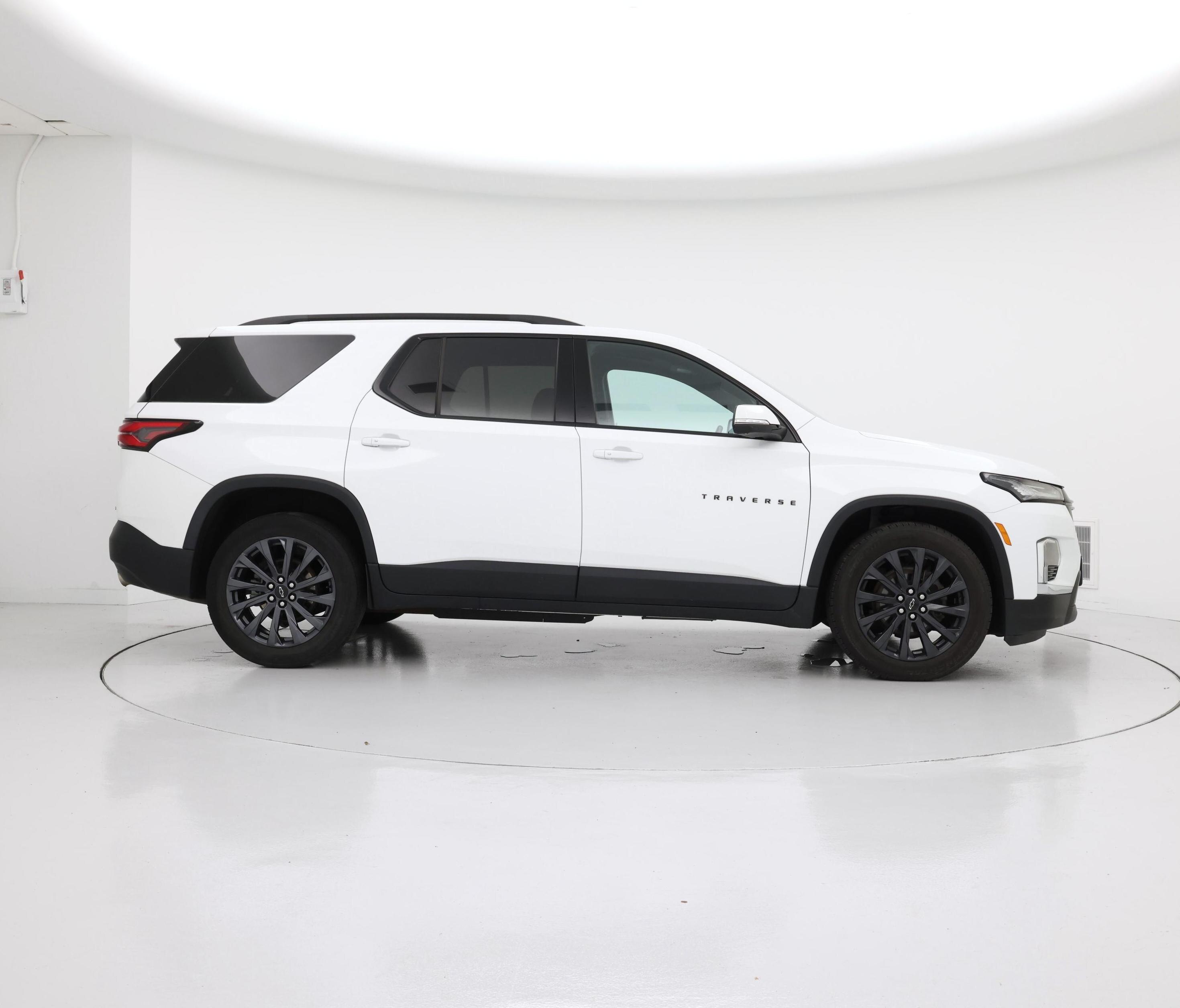 Thumbnail: 2023 Chevrolet Traverse - 7
