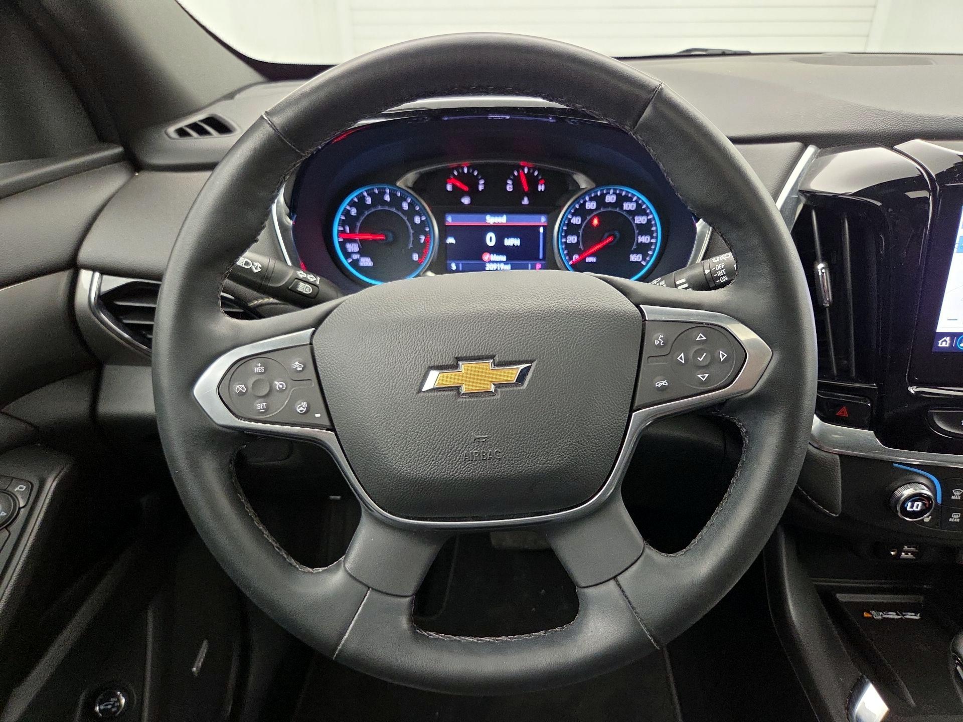 Thumbnail: 2023 Chevrolet Traverse - 10