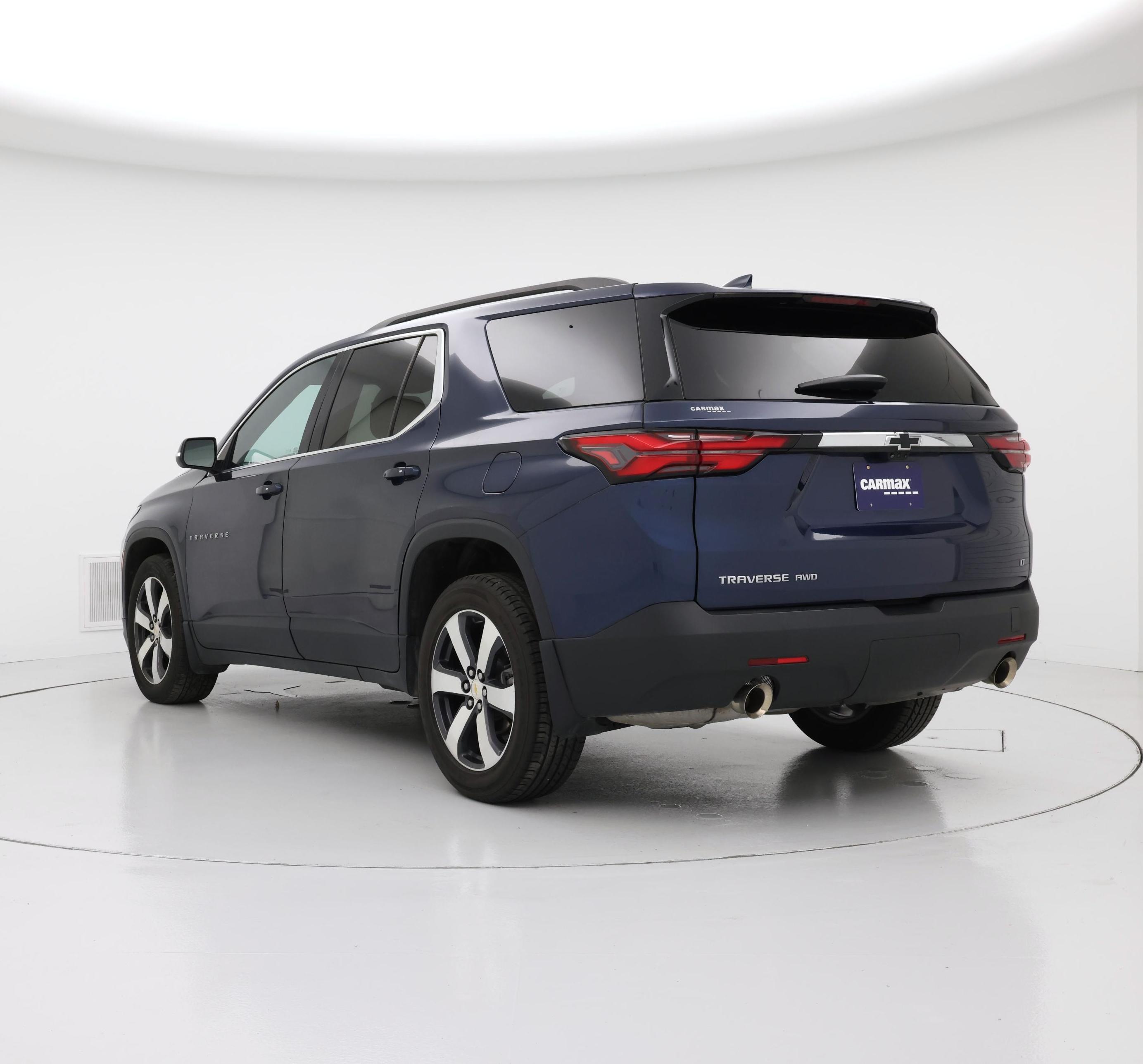 Thumbnail: 2023 Chevrolet Traverse - 2