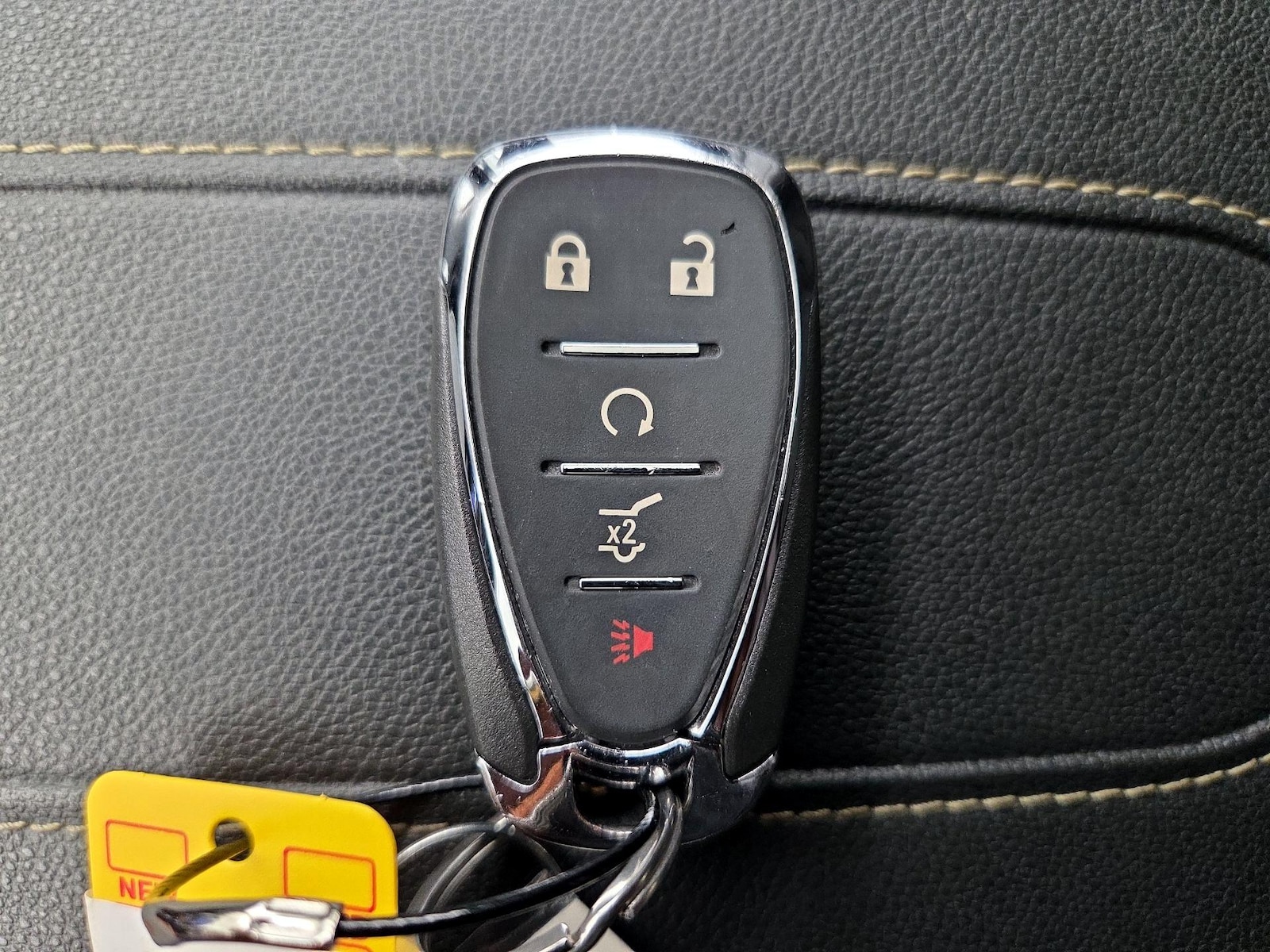 2023 Chevrolet Traverse 3LT - Photo 28
