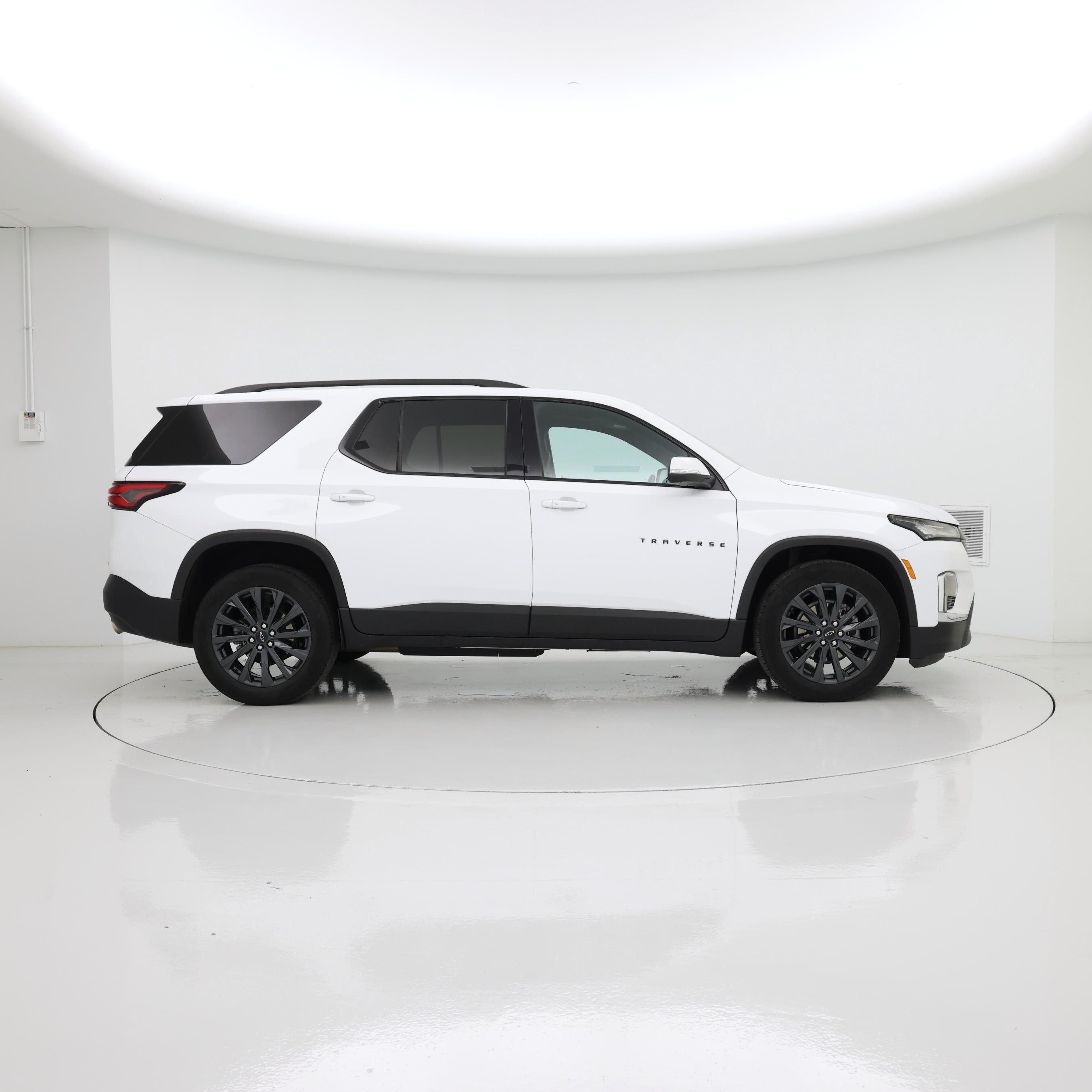 Thumbnail: 2023 Chevrolet Traverse - 7