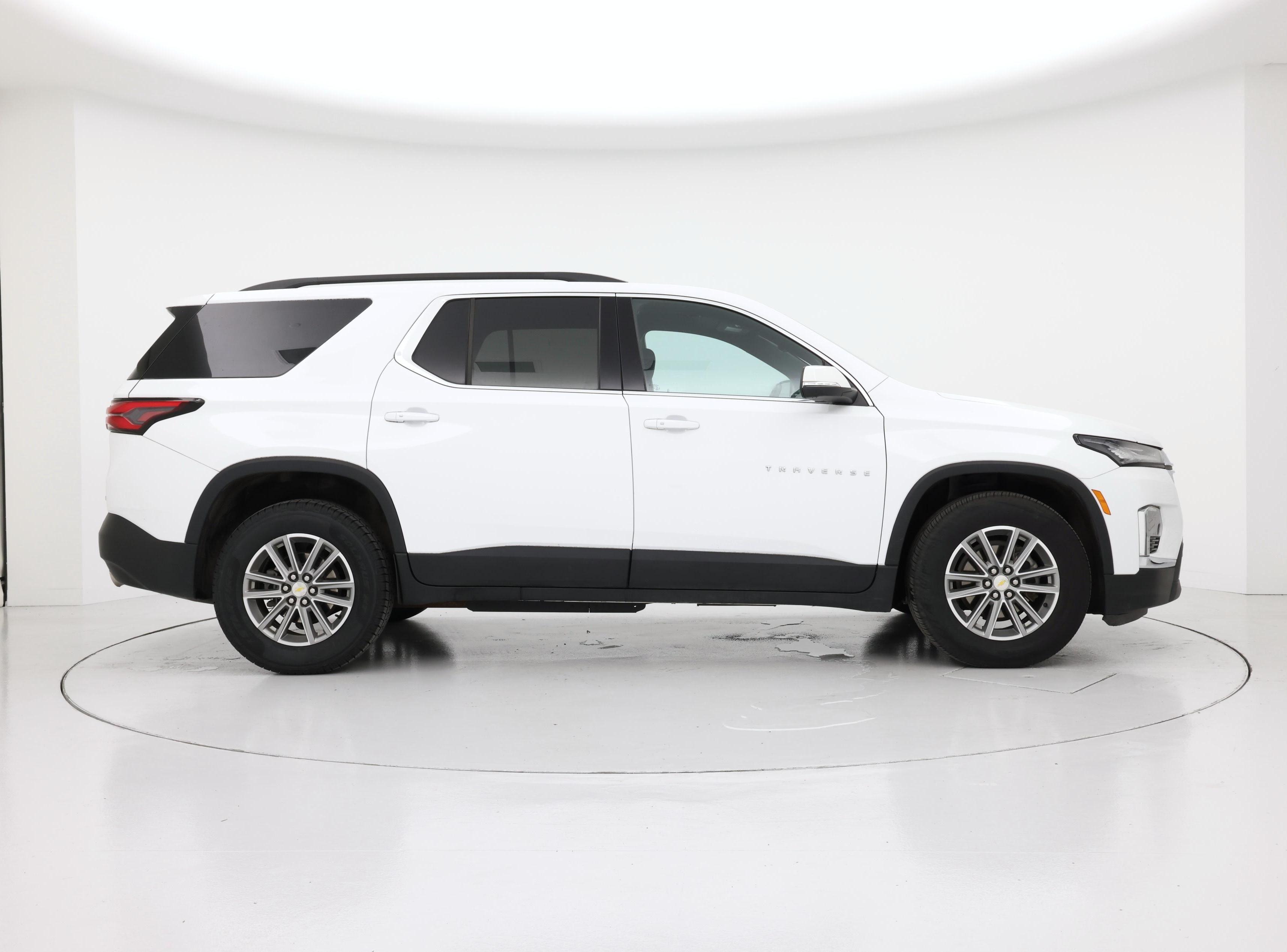 Thumbnail: 2023 Chevrolet Traverse - 7