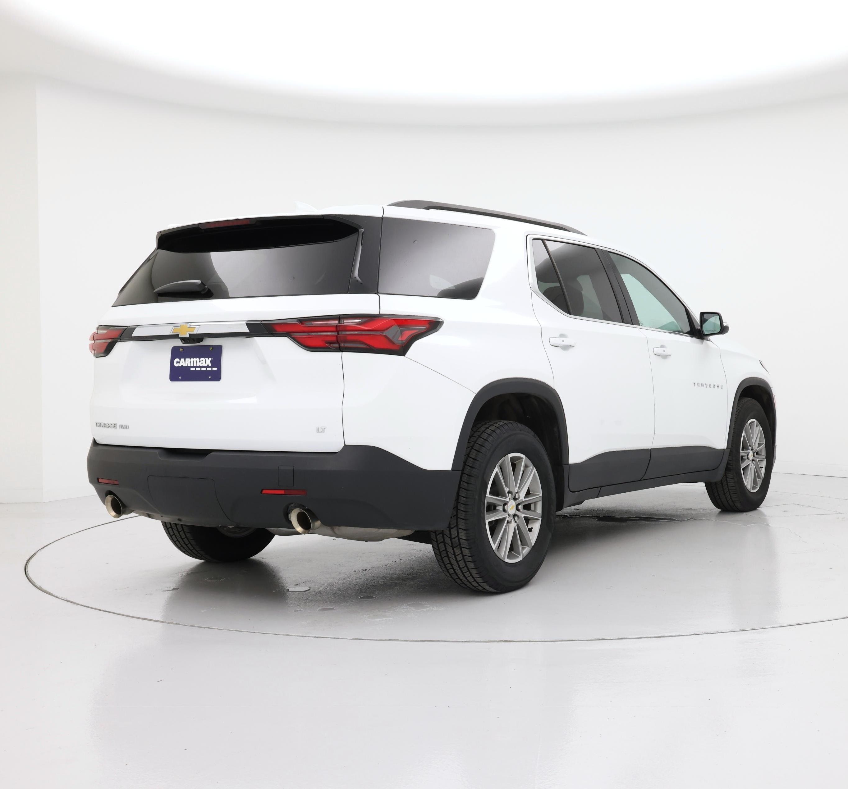 Thumbnail: 2023 Chevrolet Traverse - 8