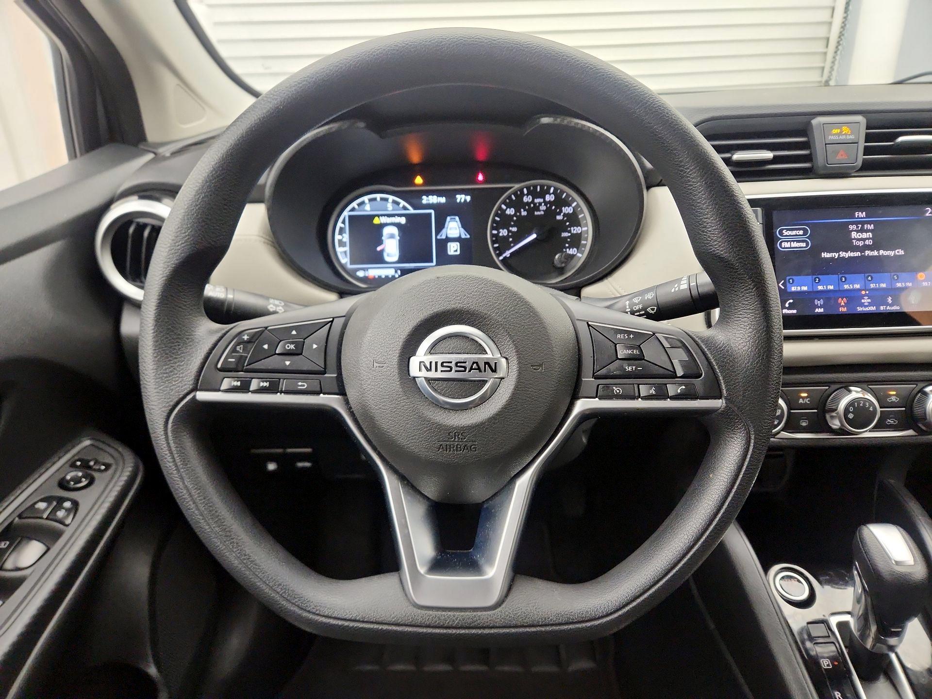 Thumbnail: 2020 Nissan Versa - 10