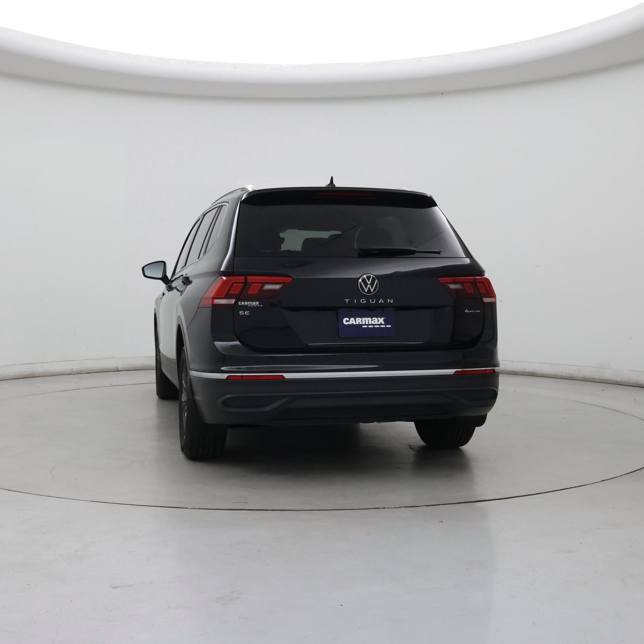 Thumbnail: 2022 Volkswagen Tiguan - 6