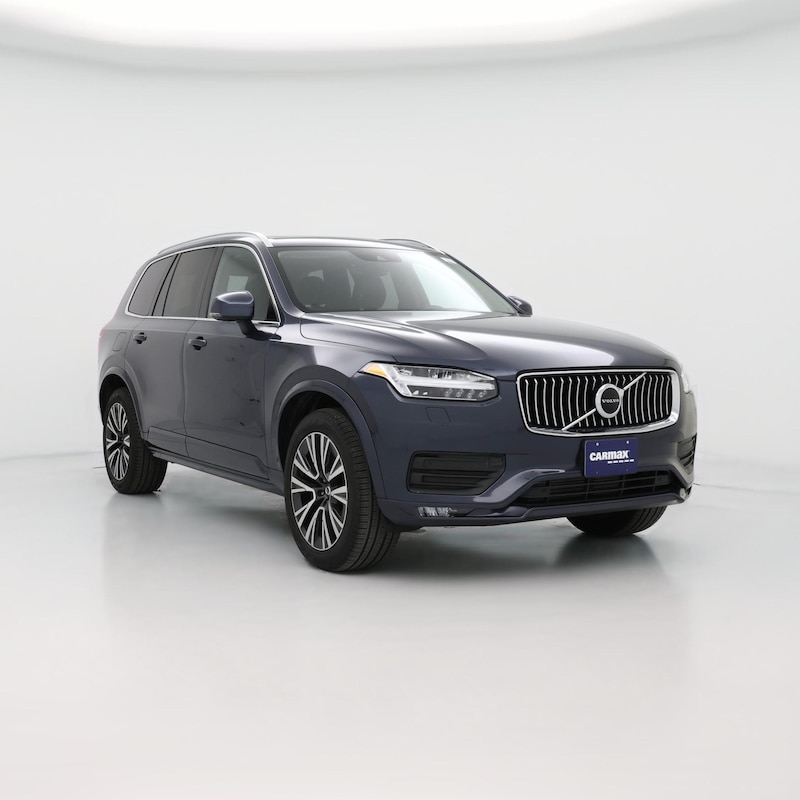 2022 Volvo XC90 T5 Momentum