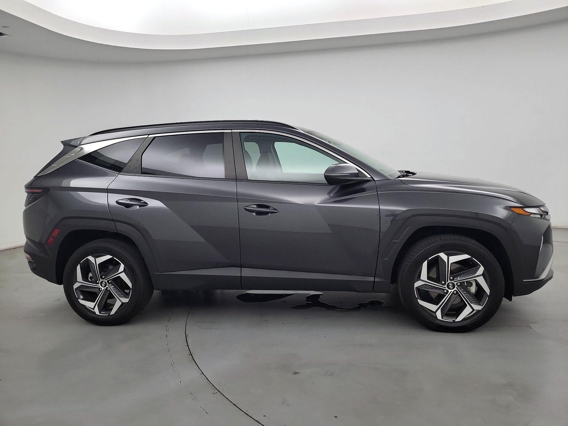 Thumbnail: 2023 Hyundai Tucson - 4