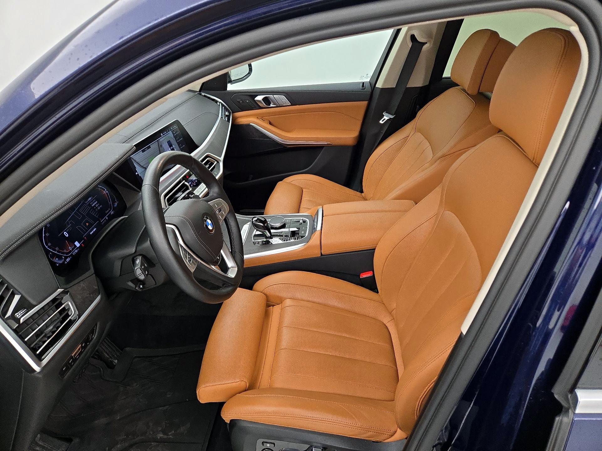 Thumbnail: 2022 BMW X7 - 11