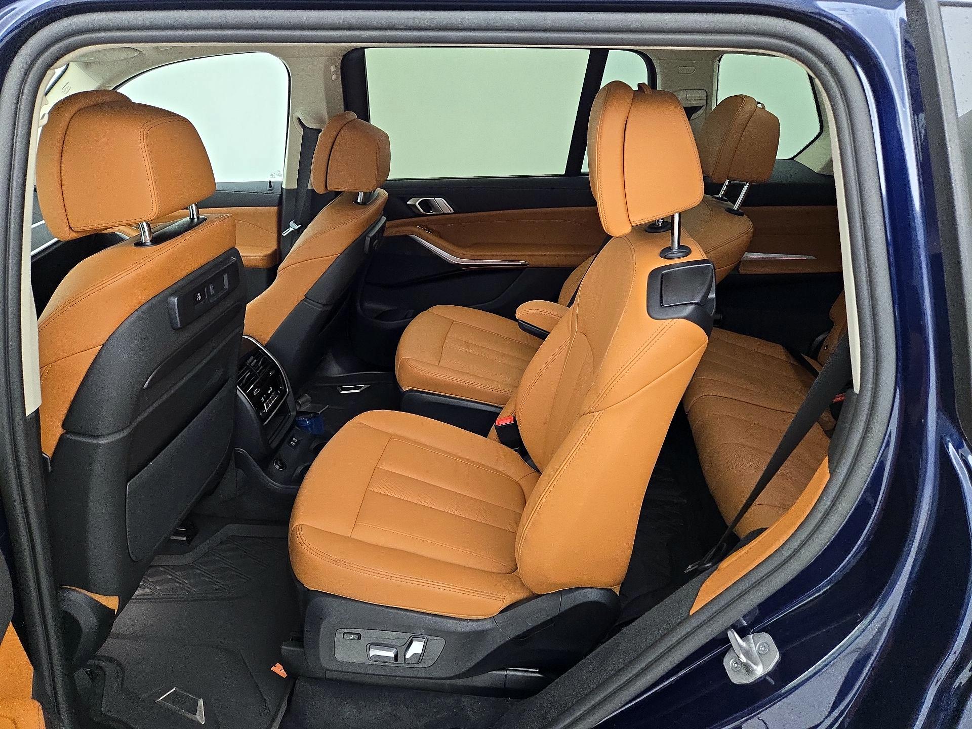 Thumbnail: 2022 BMW X7 - 19