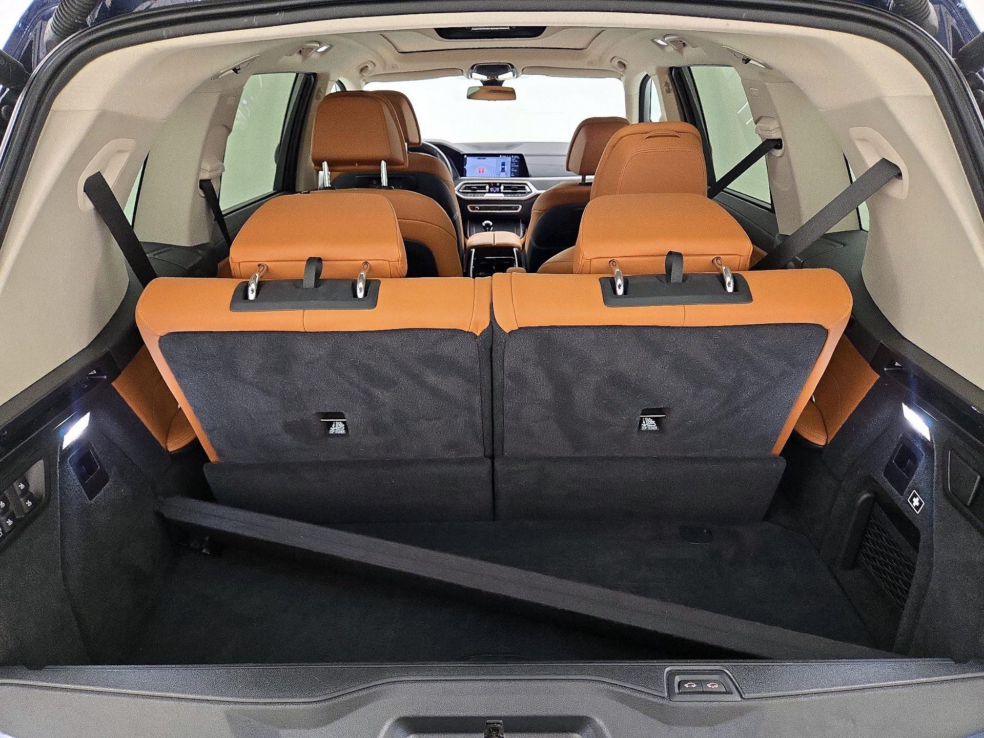 Thumbnail: 2022 BMW X7 - 20