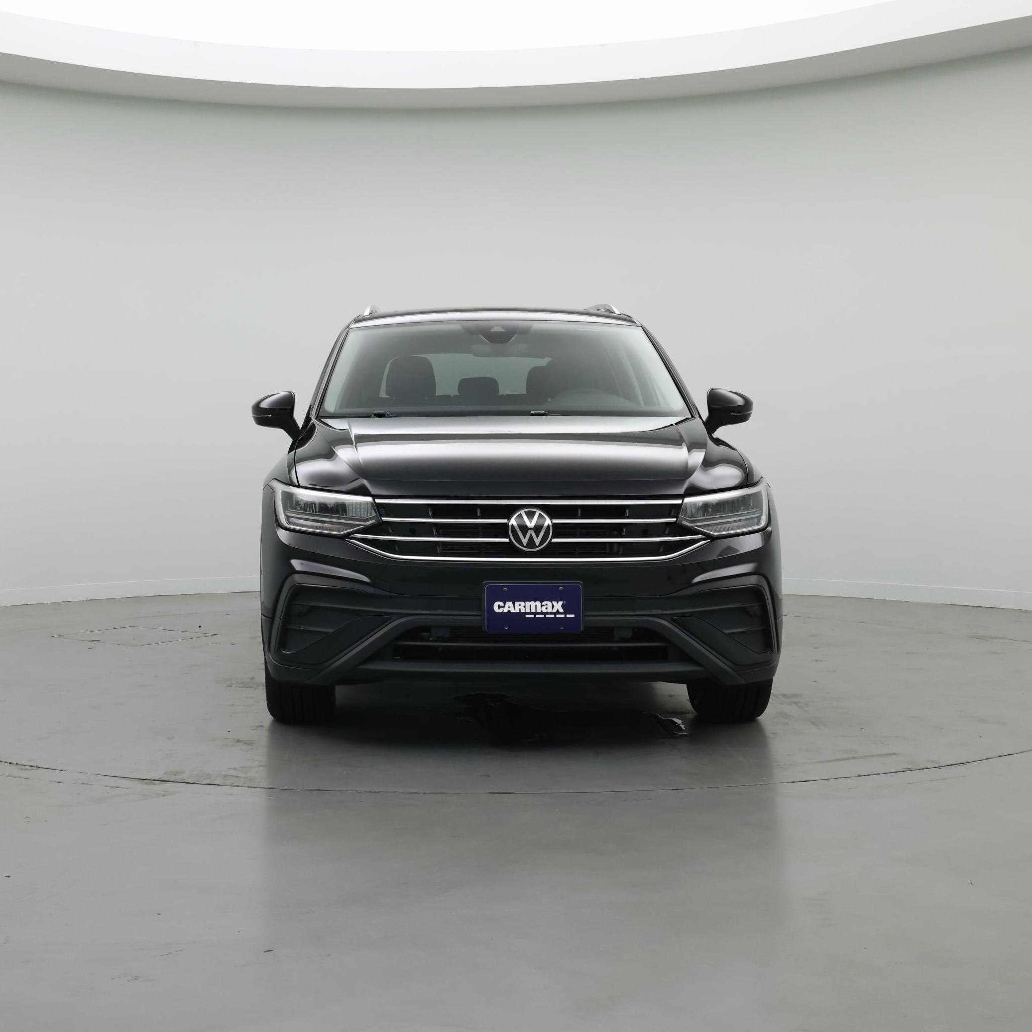 Thumbnail: 2023 Volkswagen Tiguan - 5