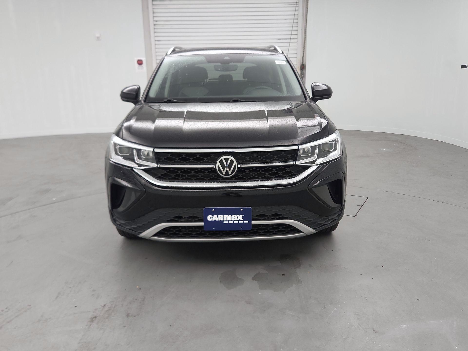 Thumbnail: 2023 Volkswagen Taos - 2