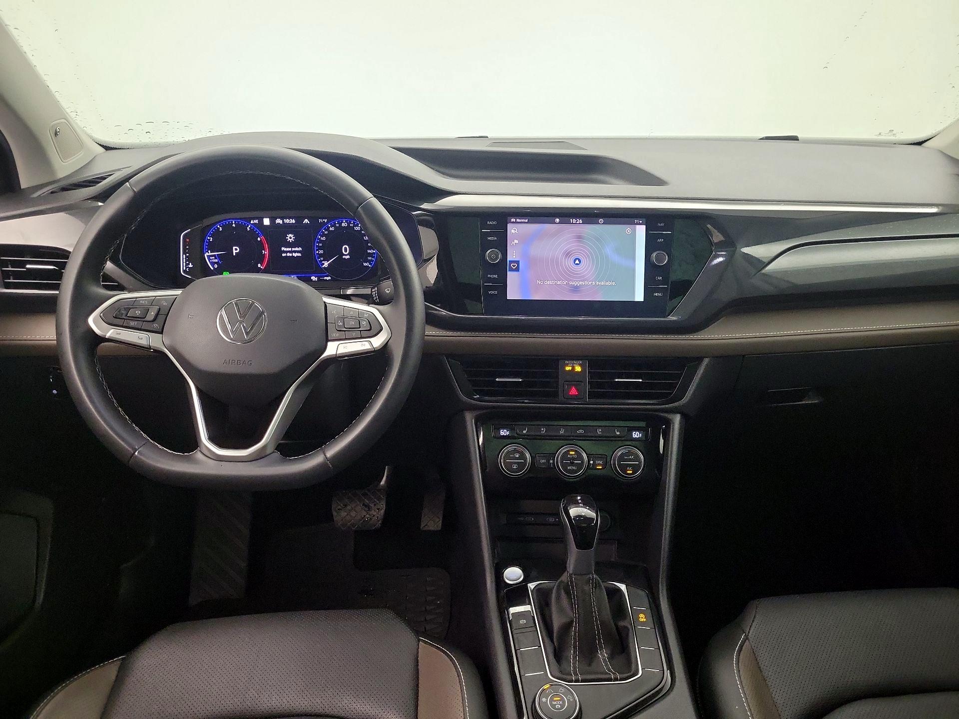 Thumbnail: 2022 Volkswagen Taos - 9