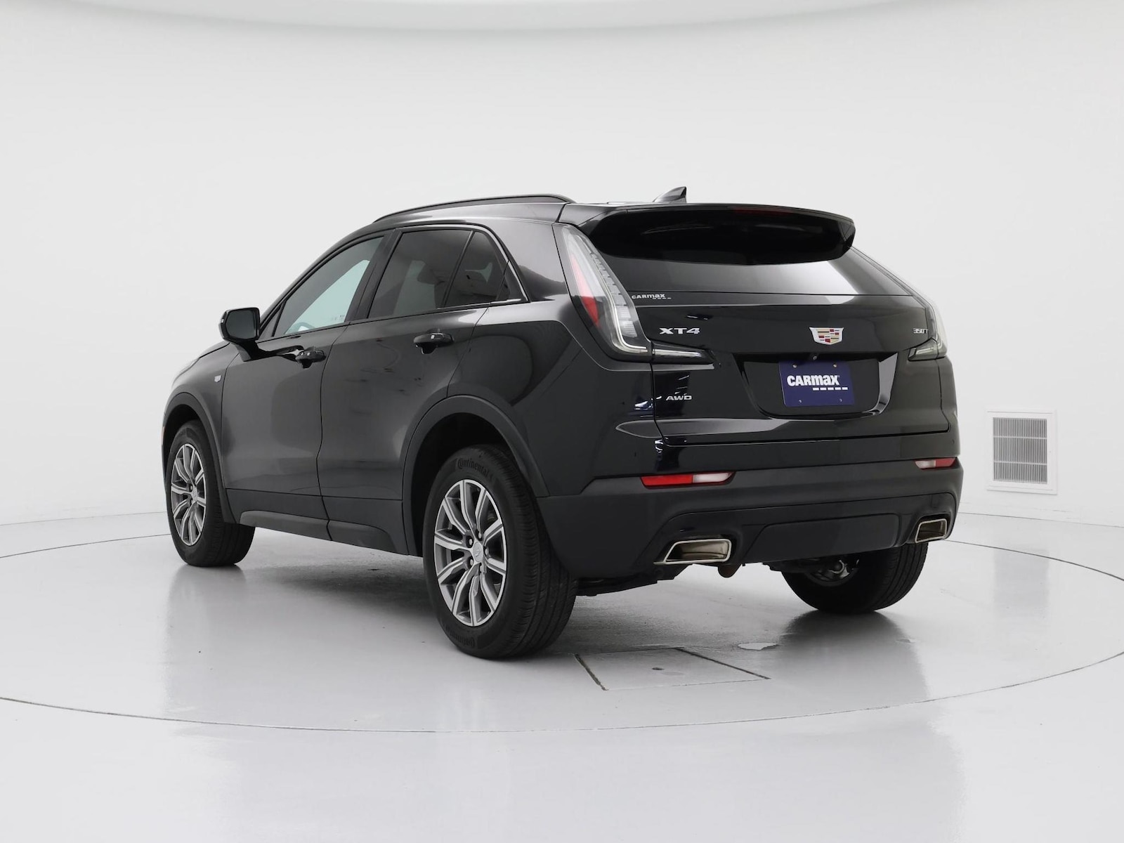 2023 Cadillac XT4 Sport - Photo 3