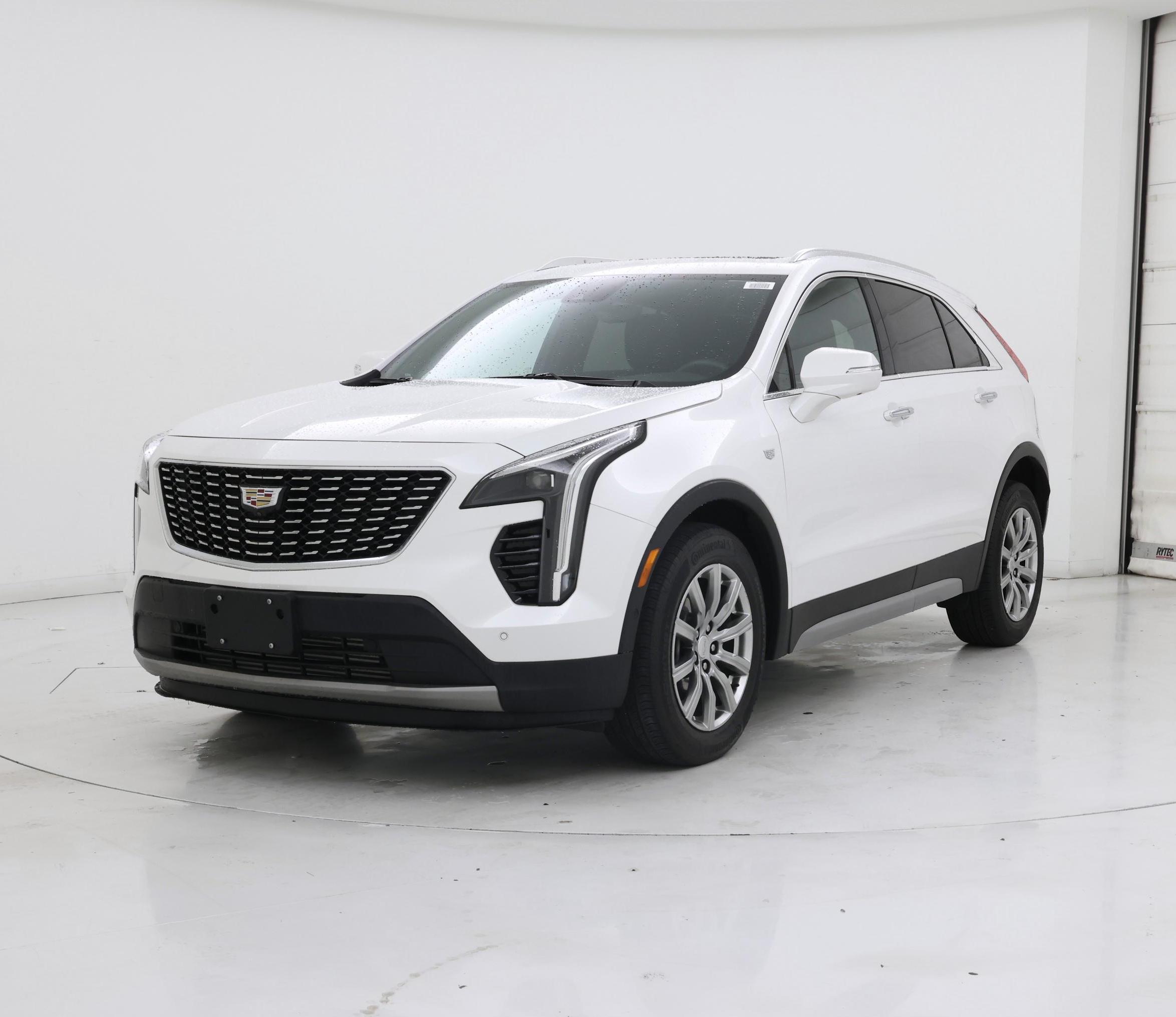 Thumbnail: 2022 Cadillac XT4 - 4