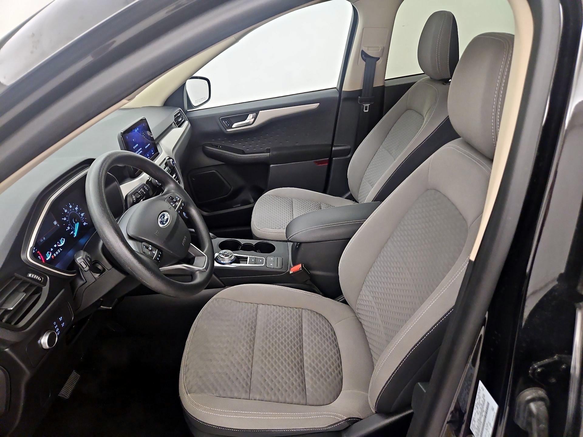 Thumbnail: 2020 Ford Escape - 11