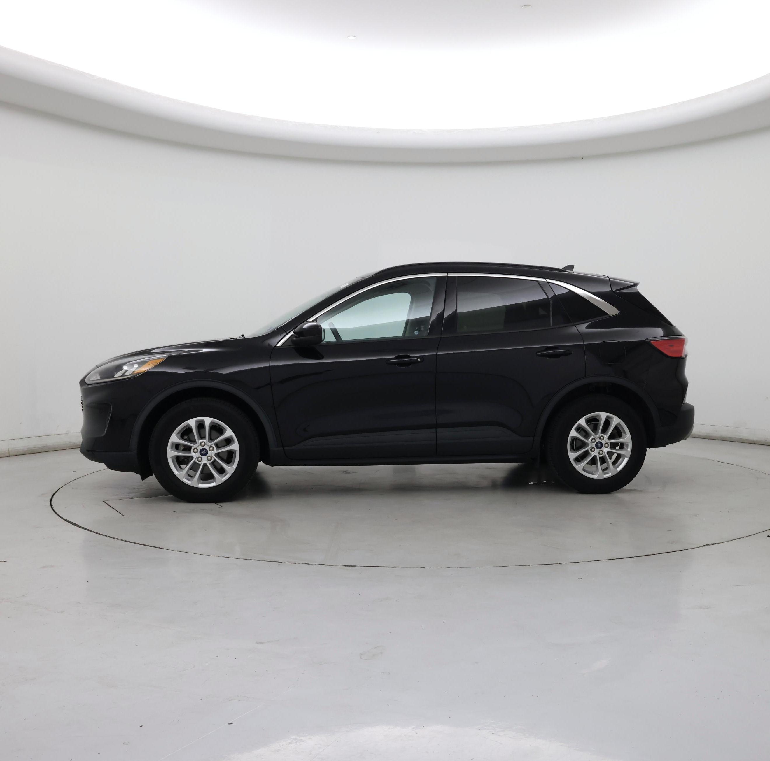 Thumbnail: 2020 Ford Escape - 3