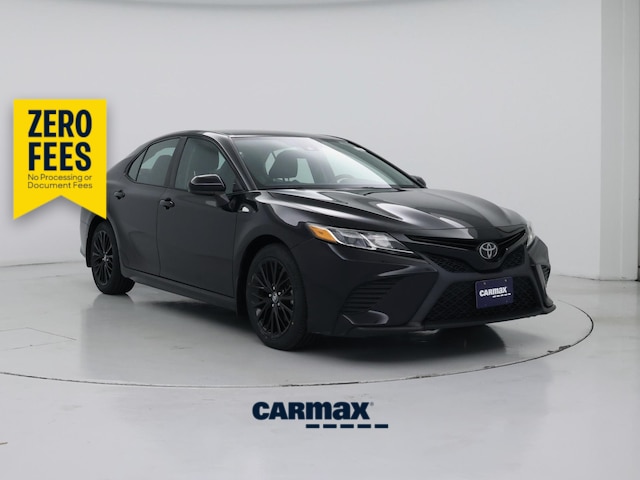 2020 Toyota Camry SE FWD