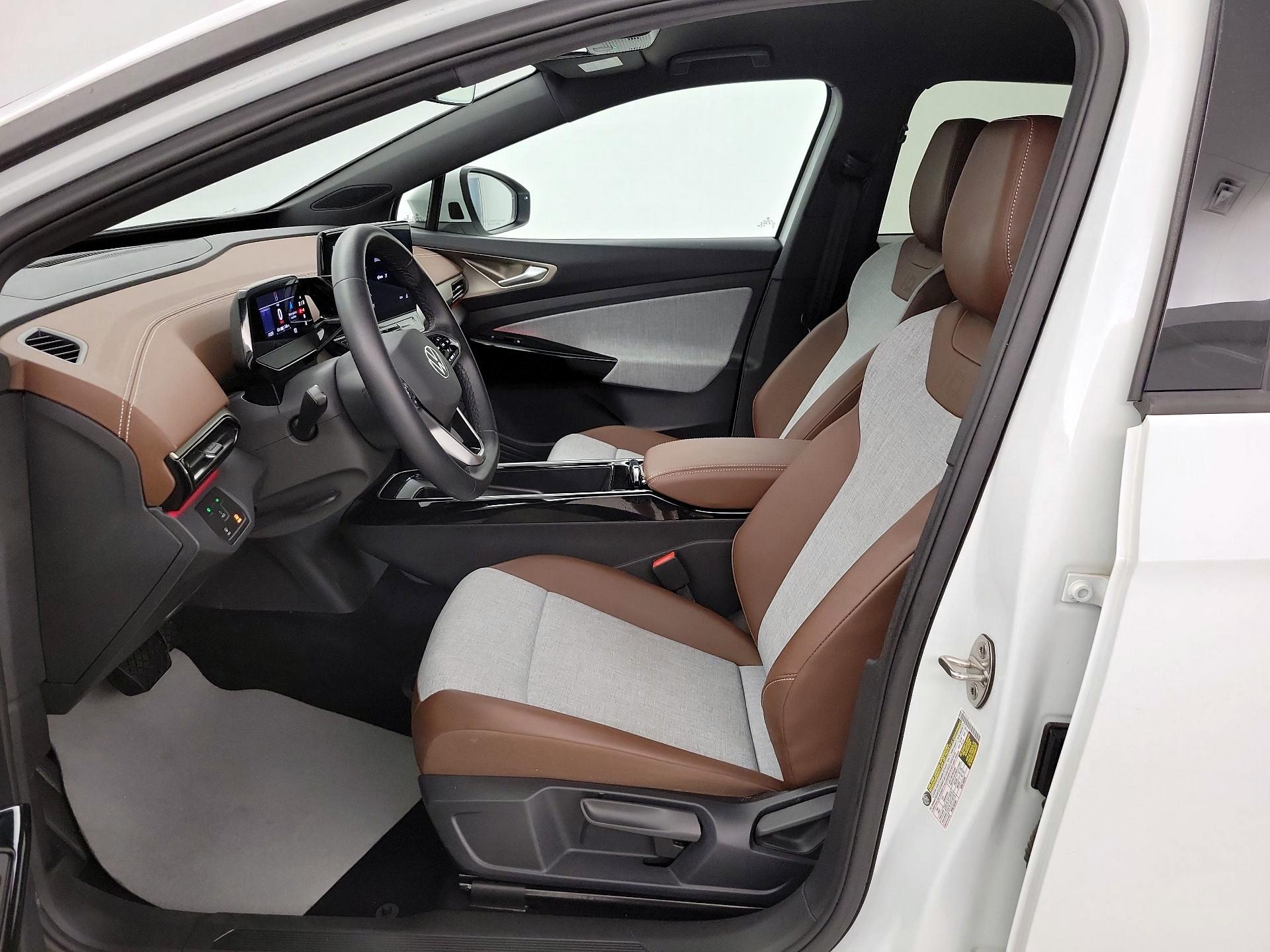 Thumbnail: 2023 Volkswagen ID.4 - 11
