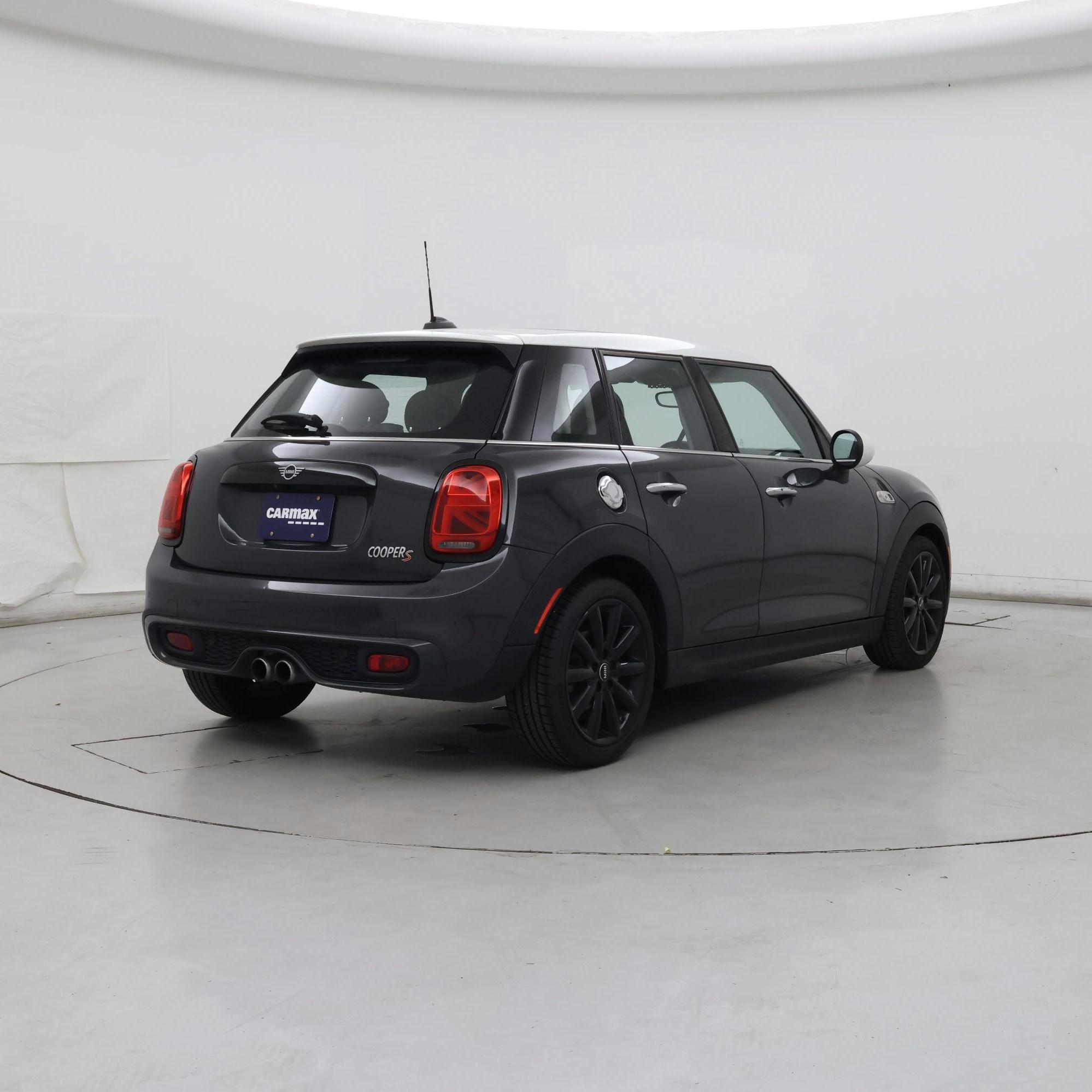 Thumbnail: 2019 MINI Cooper Hardtop - 8