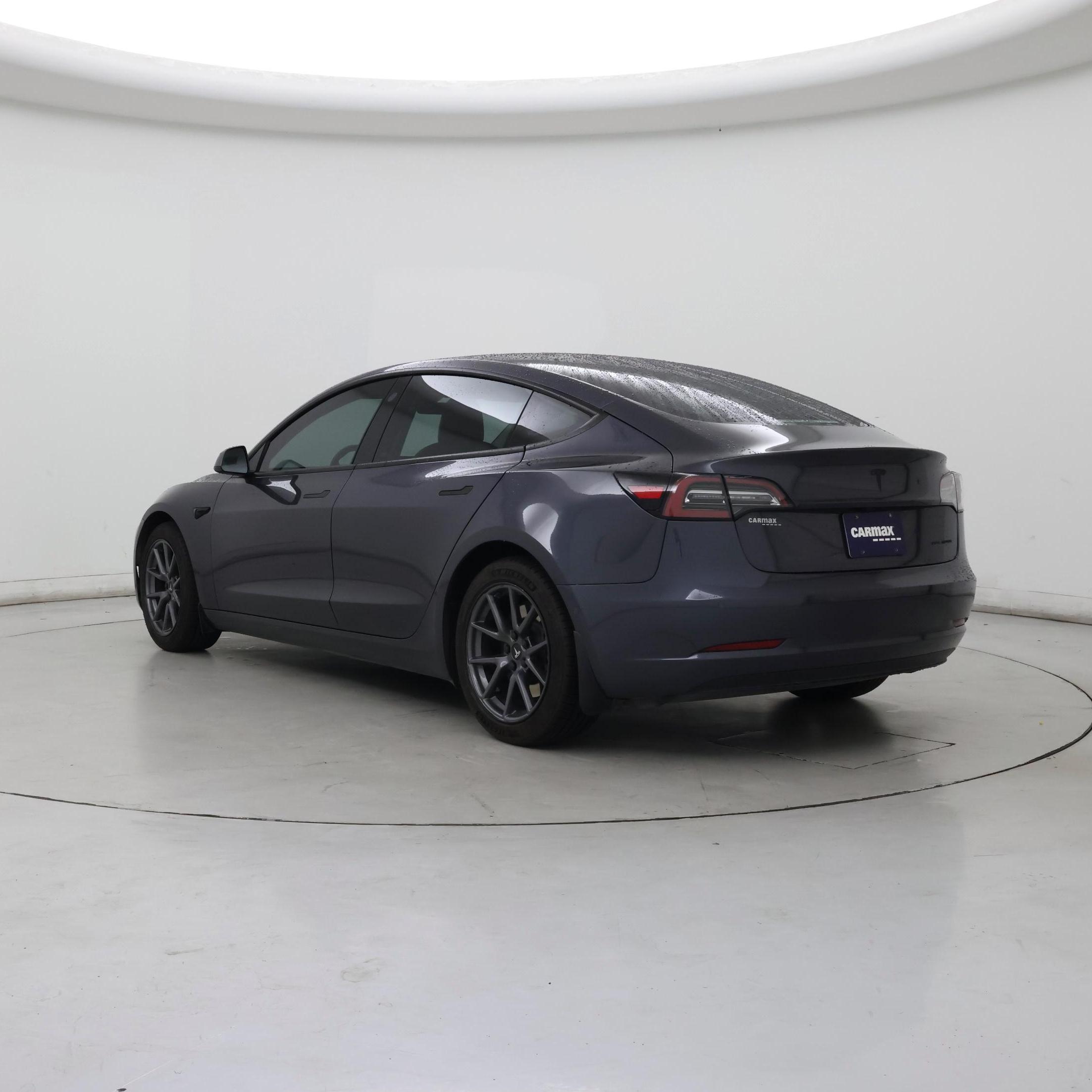 Thumbnail: 2022 Tesla Model 3 - 2