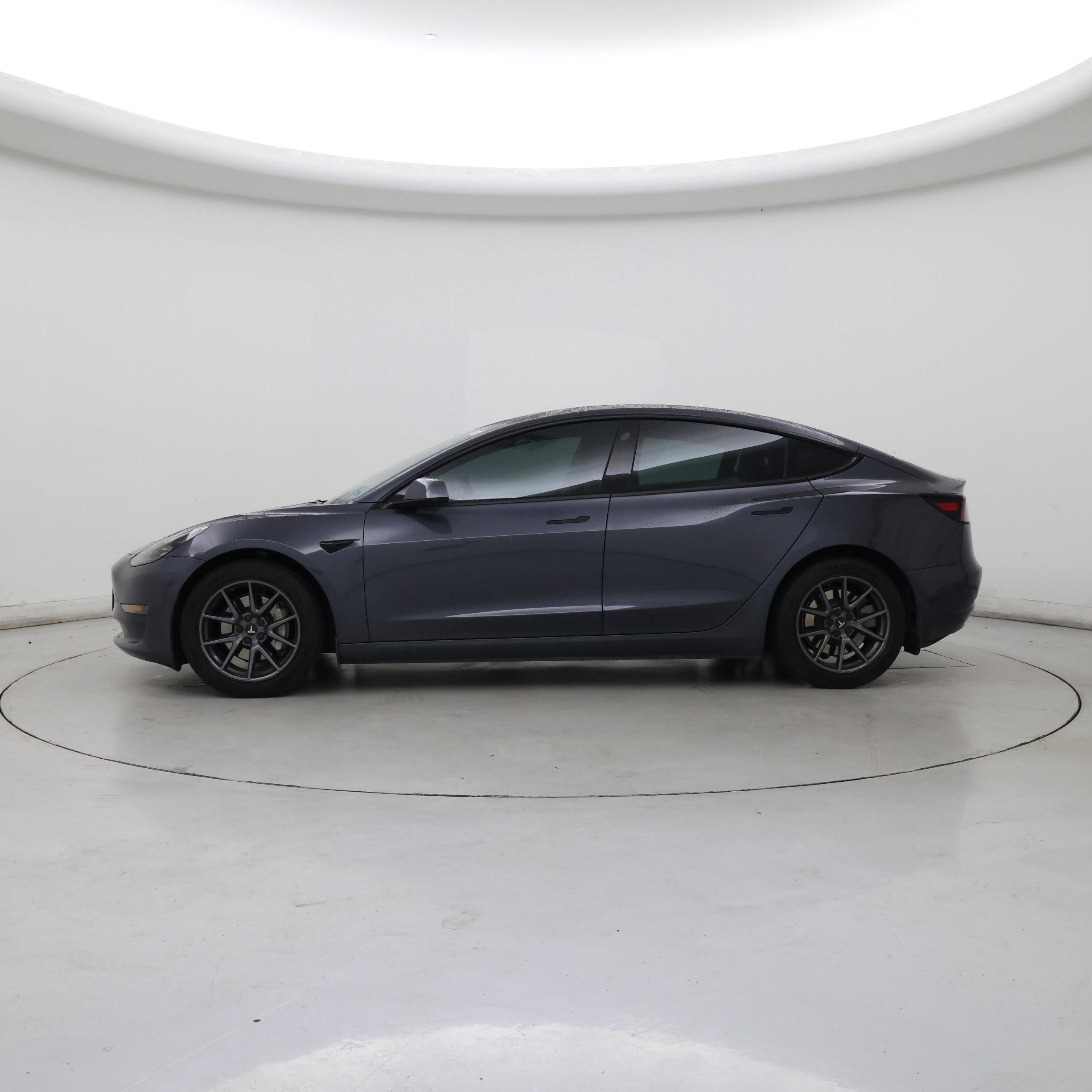 Thumbnail: 2022 Tesla Model 3 - 3
