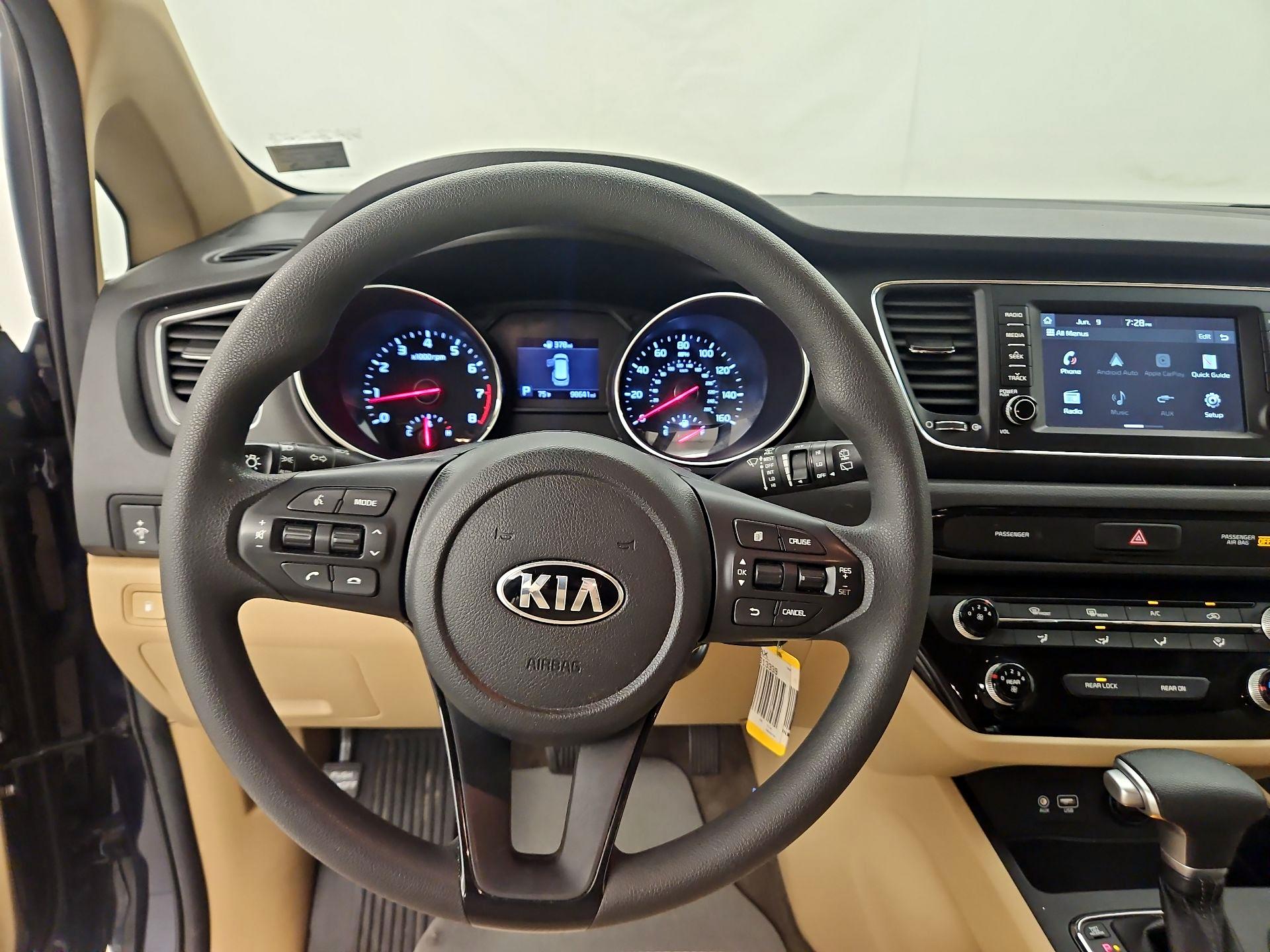 Thumbnail: 2020 Kia Sedona - 10