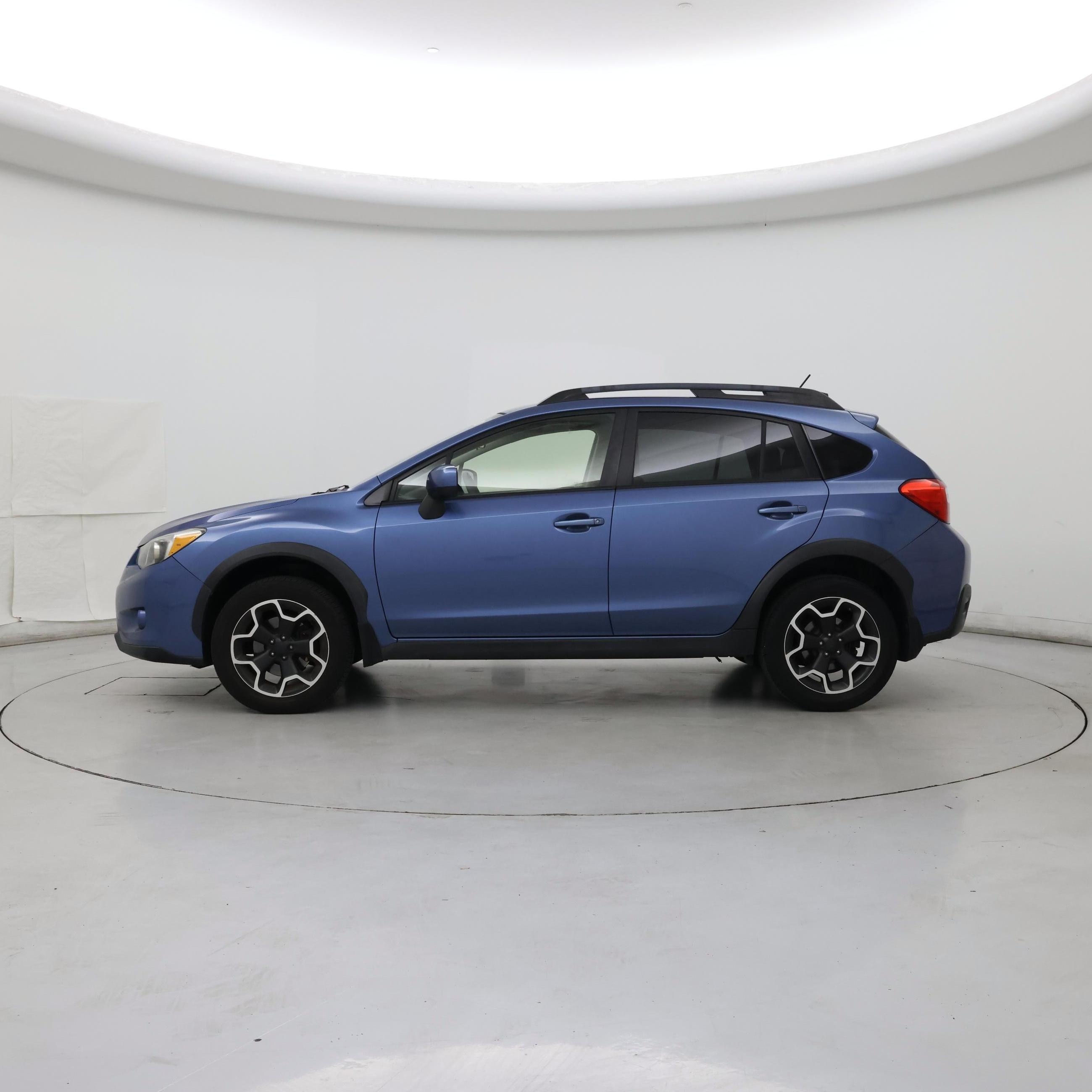 Thumbnail: 2014 Subaru XV Crosstrek - 3