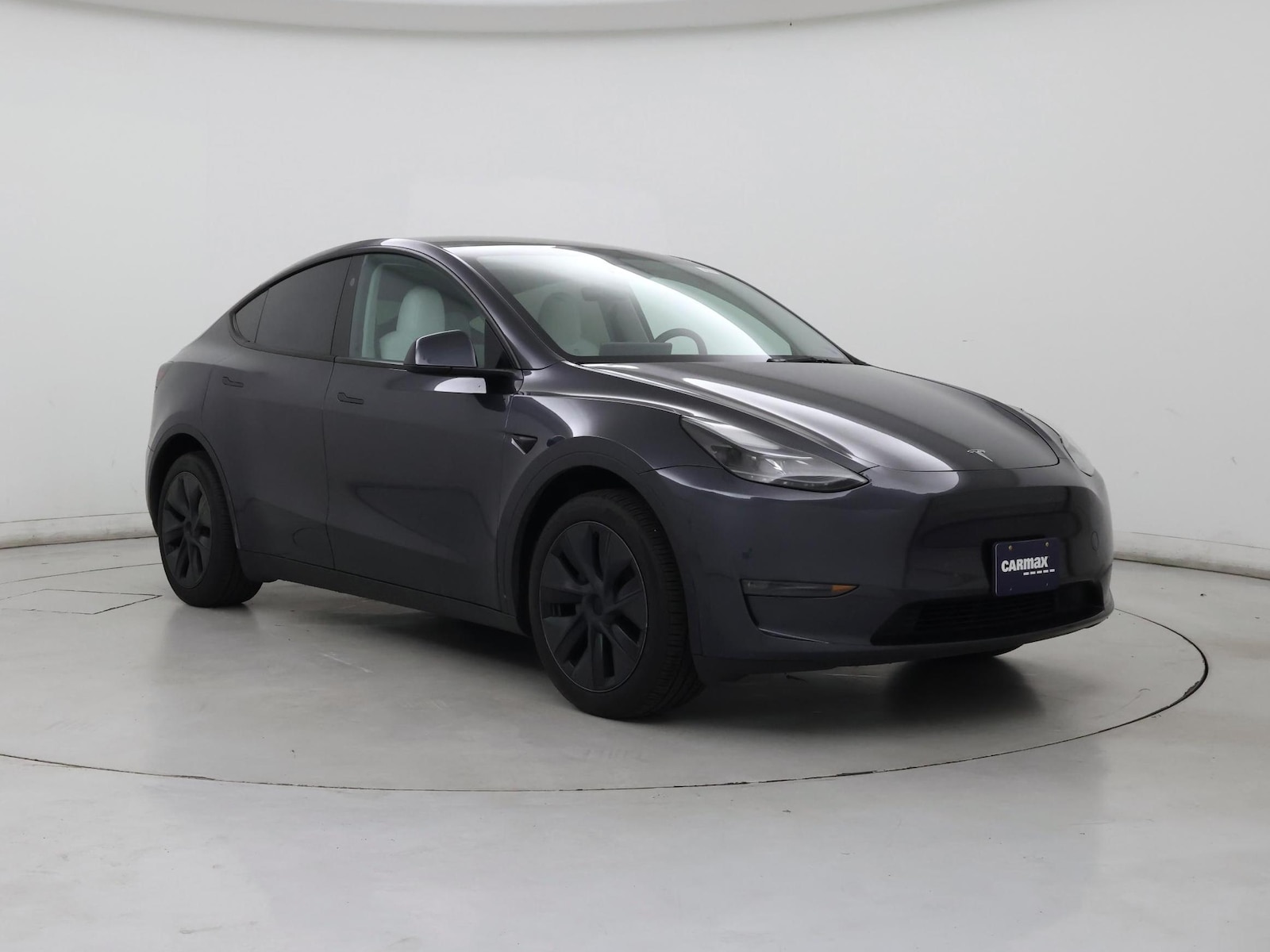 2024 Tesla Model Y Long Range - Photo 2