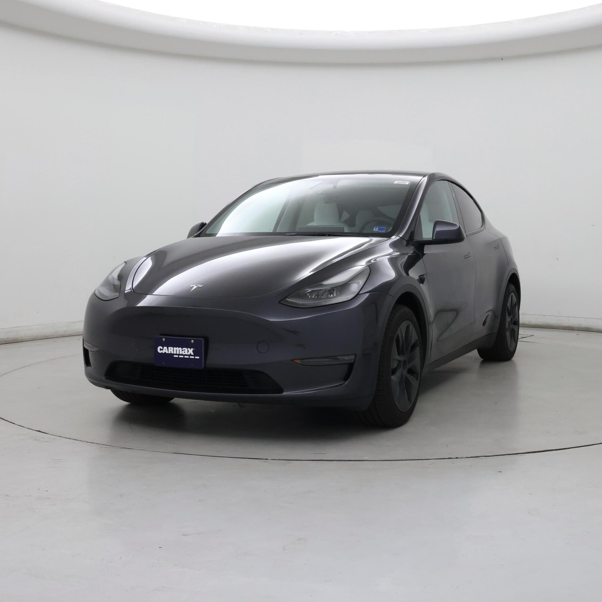 Thumbnail: 2024 Tesla Model Y - 4