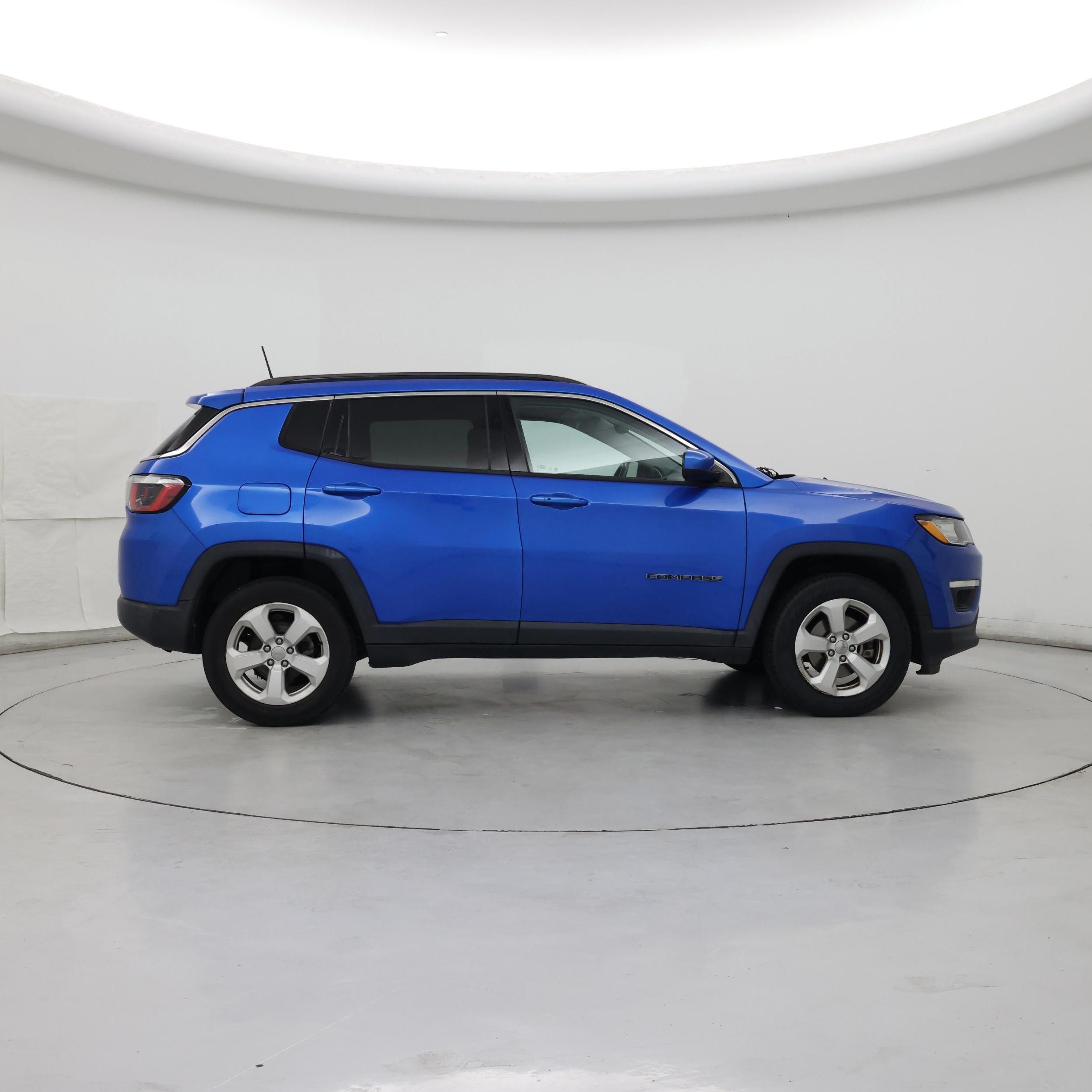 Thumbnail: 2019 Jeep Compass - 7